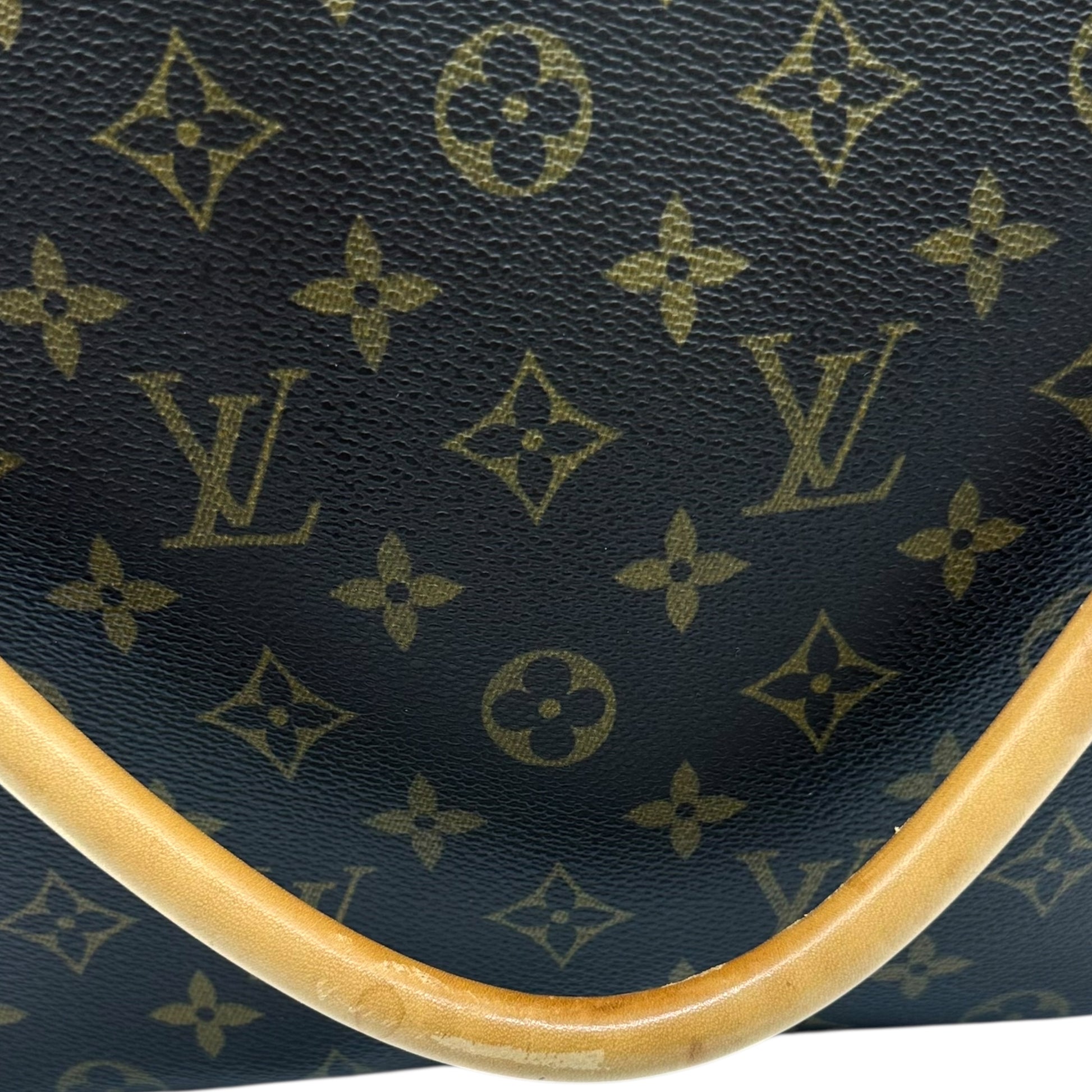 Louis Vuitton Monogram Canvas Looping GM Shoulder Bag - Outfit Repeater