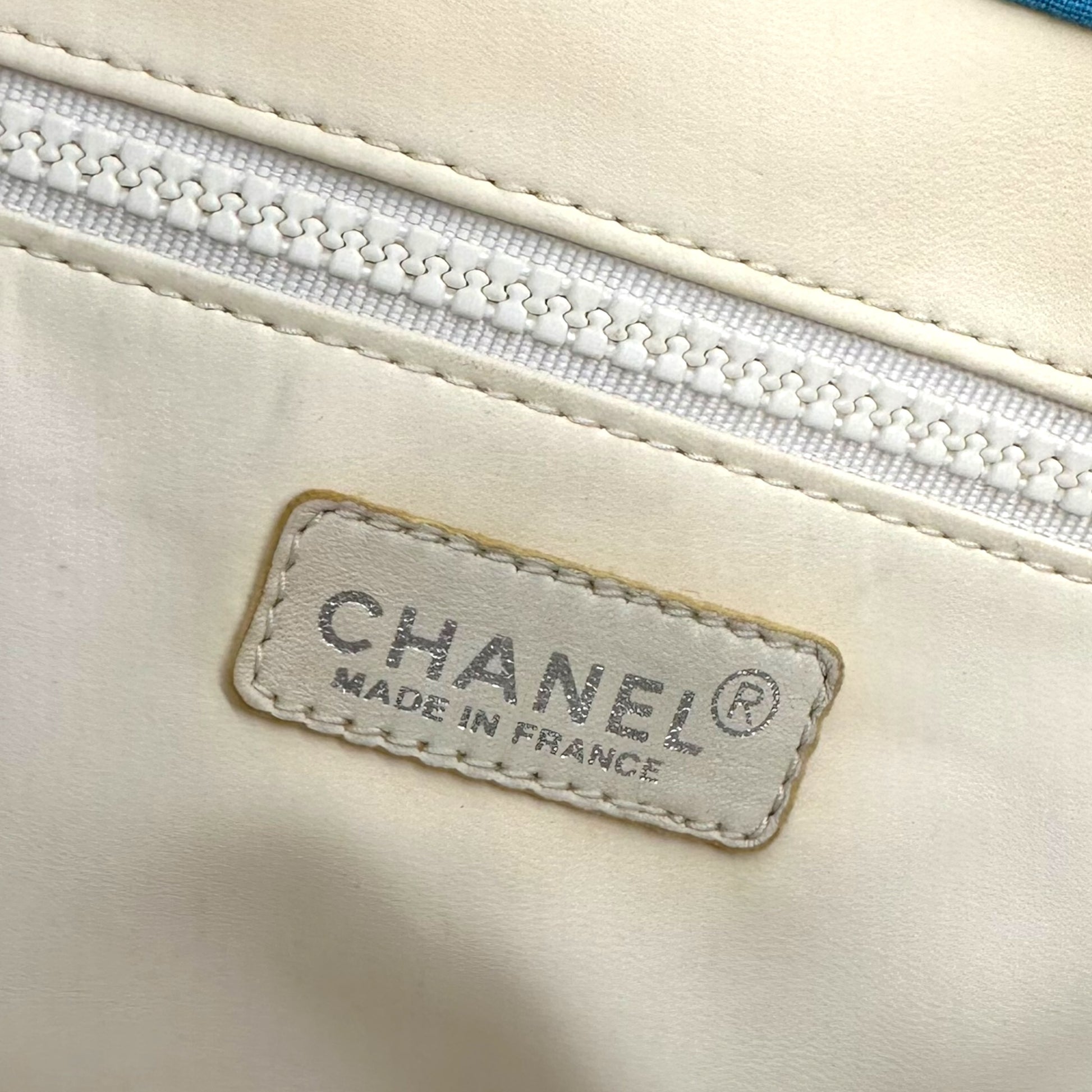 Chanel S/S 2002 Surf Tote Bag - Outfit Repeater