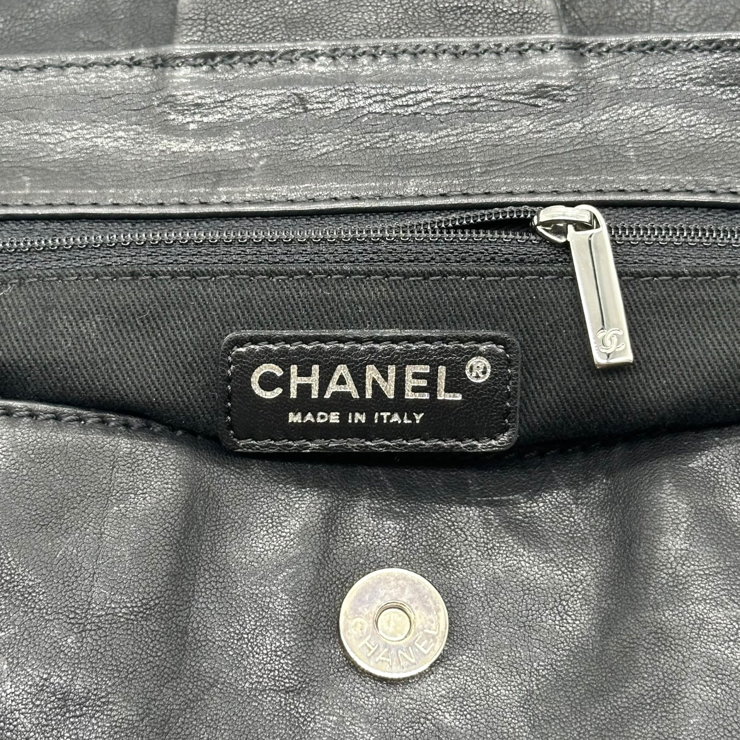 Chanel Black Calfskin Surpique Accordion Shoulder Bag