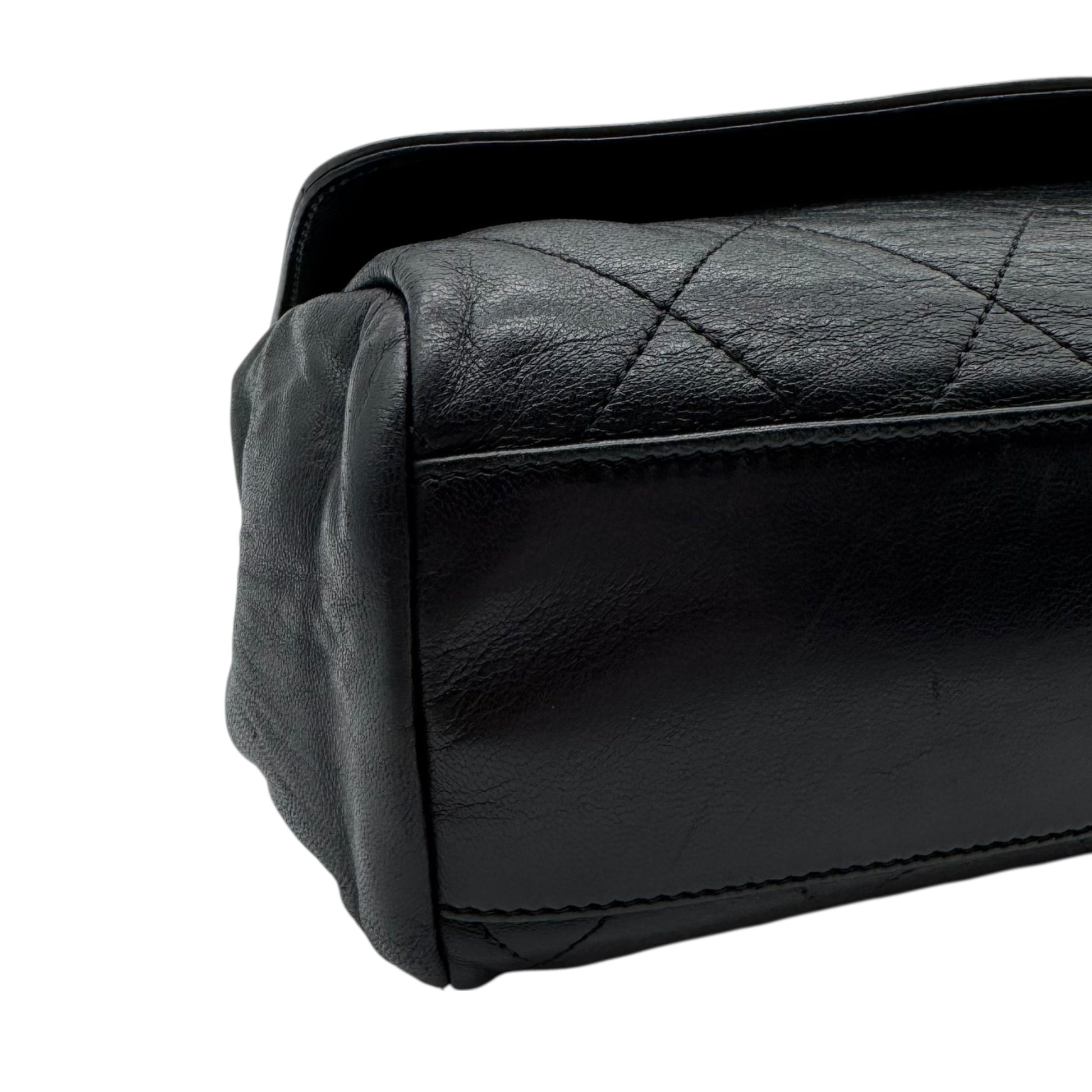 Chanel Gray & Black Matelasse Lambskin Adjustable Shoulder Flap Bag 2006-08 - Outfit Repeater