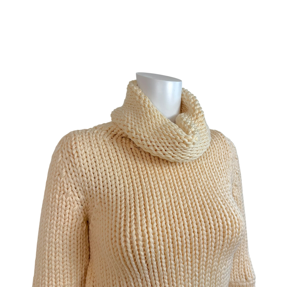 Gucci by Tom Ford Ivory Heavy Knit Turtleneck Sweater