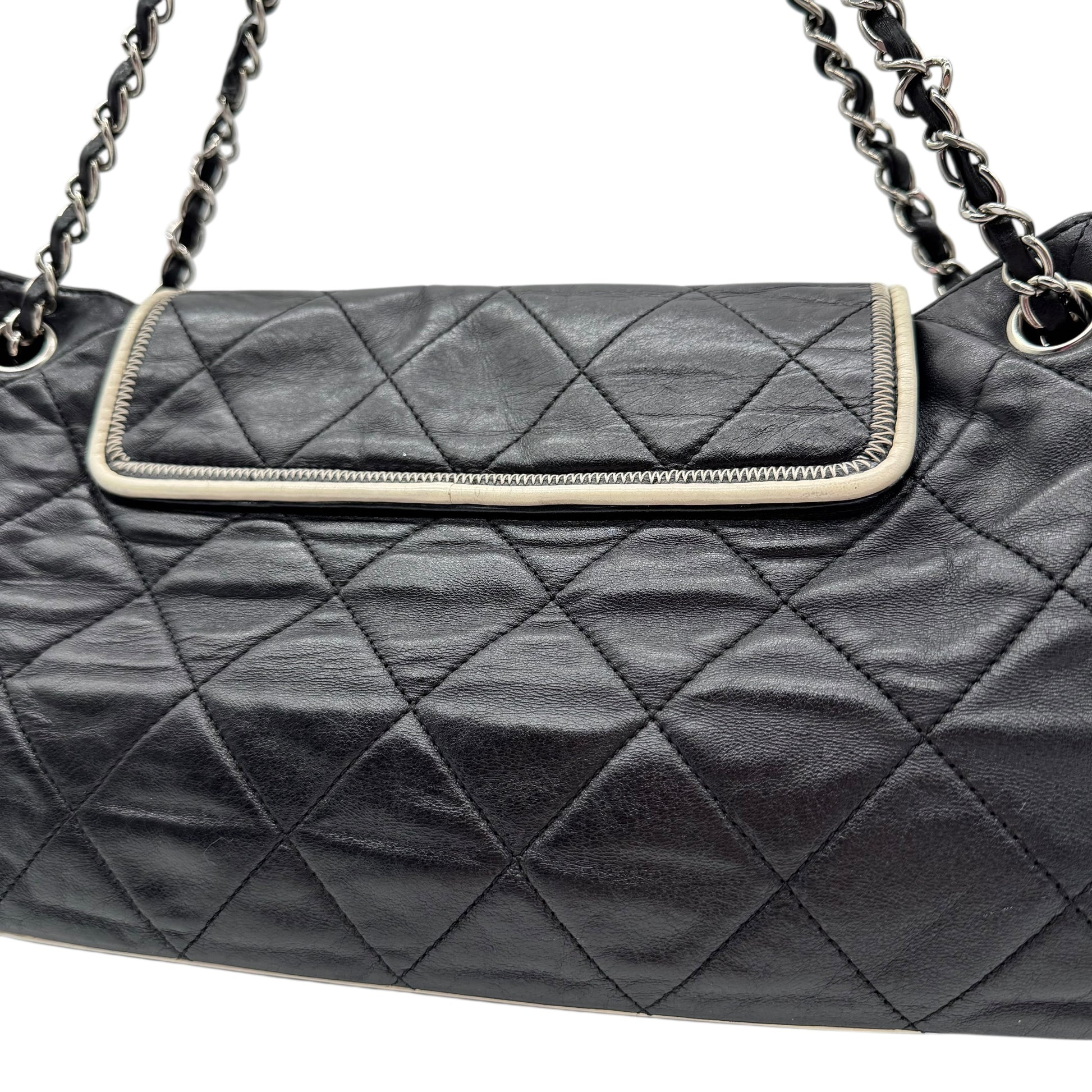 Chanel Black Matelasse Large East West Accordion Flap Bag 2006-08 - Outfit Repeater