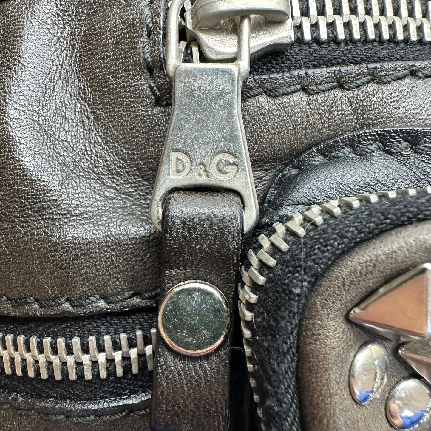 D&G Dolce & Gabbana Safety Pin Union Jack Black Leather Waist Bag