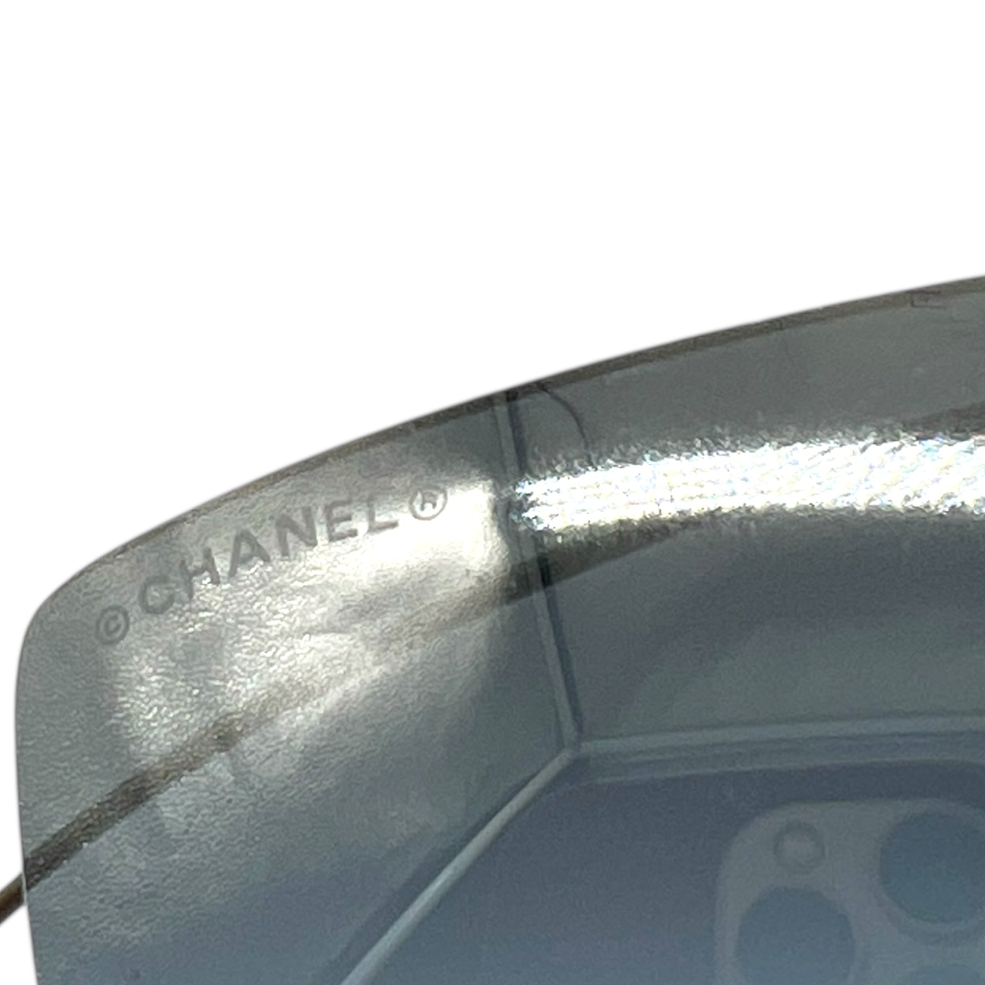 Chanel 4032 Silver Center Logo Folding Rimless Sunglasses RARE - Outfit Repeater