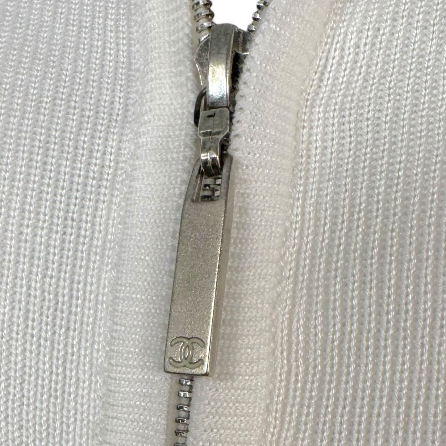 Chanel Sport S/S 2002 Red & White Zip Up Knit Polo - Outfit Repeater