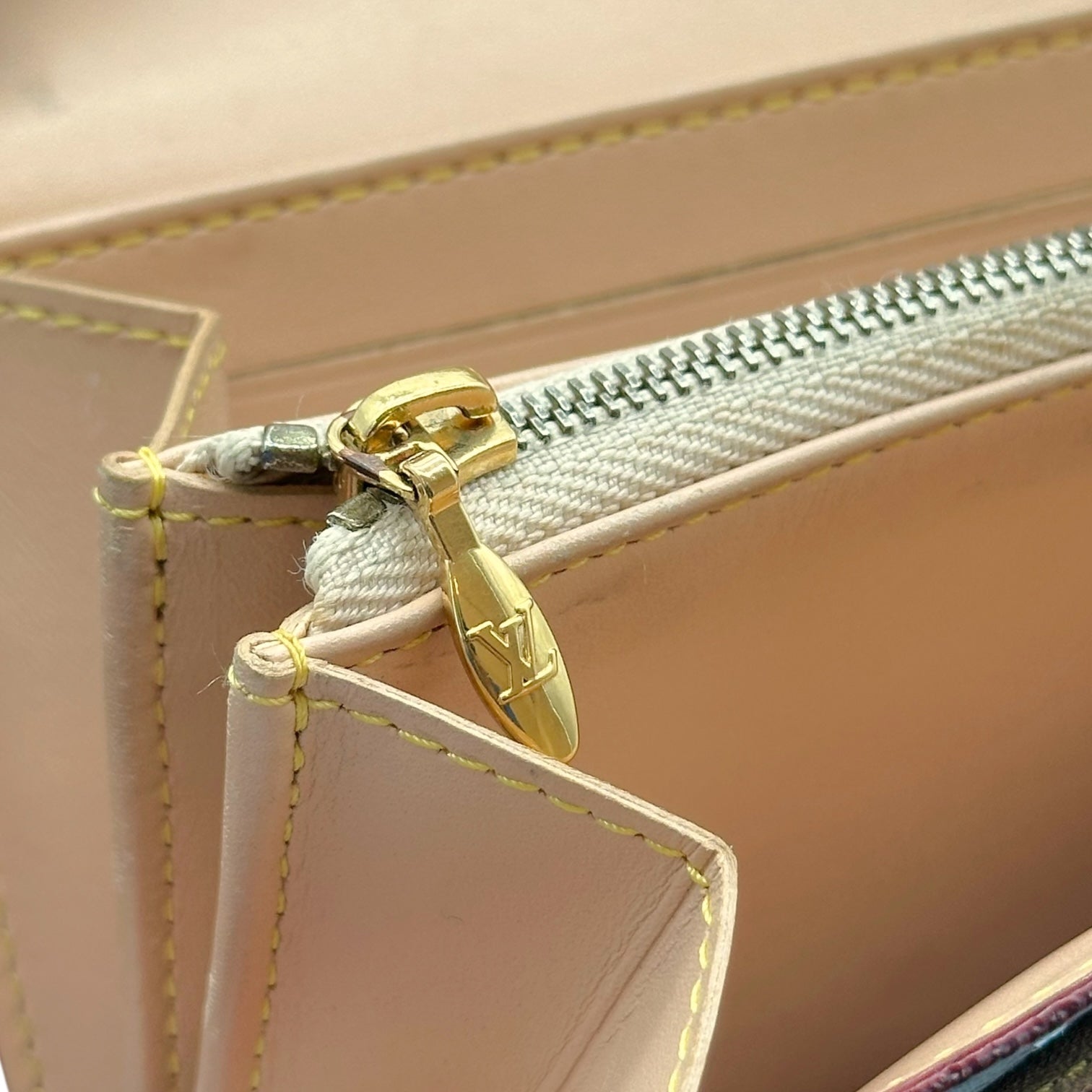 Louis Vuitton Black Murakami Multicolor Monogram Sarah Long Wallet - Outfit Repeater