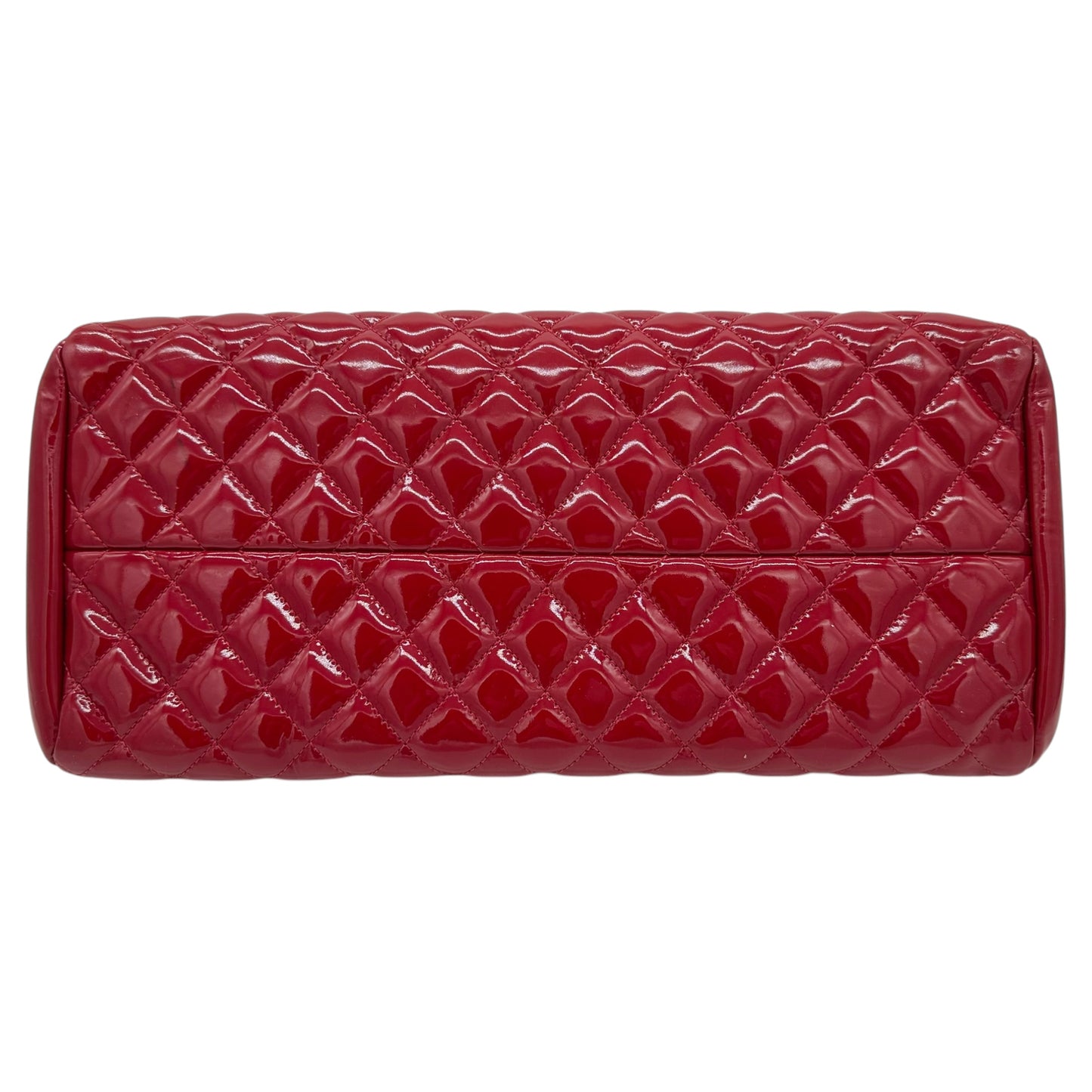 Chanel Red Patent Leather Quilted Shoulder Bag - Outfit Repeater