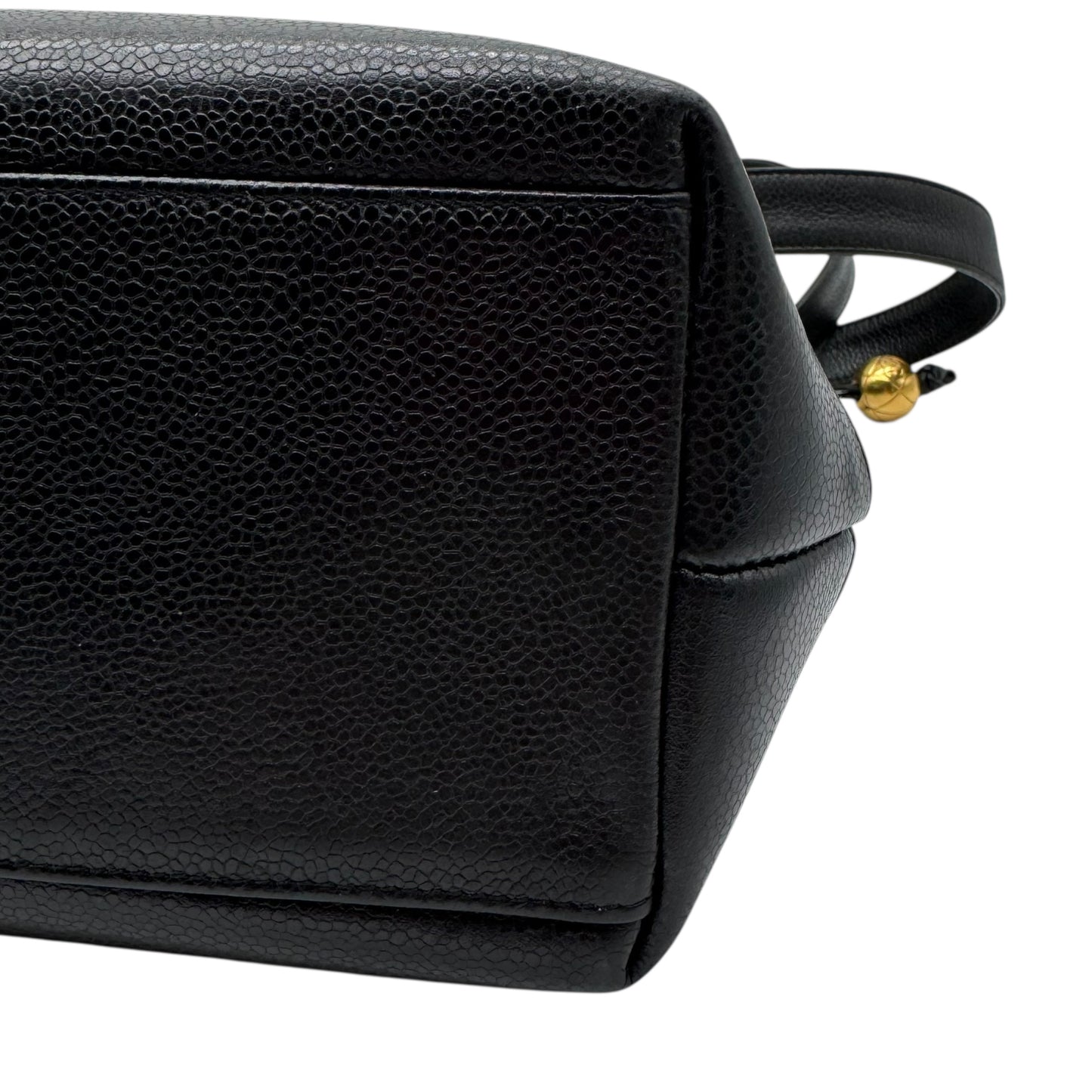 Chanel Black Caviar Leather Big CC Logo Tote Bag 1991-1994 - Outfit Repeater