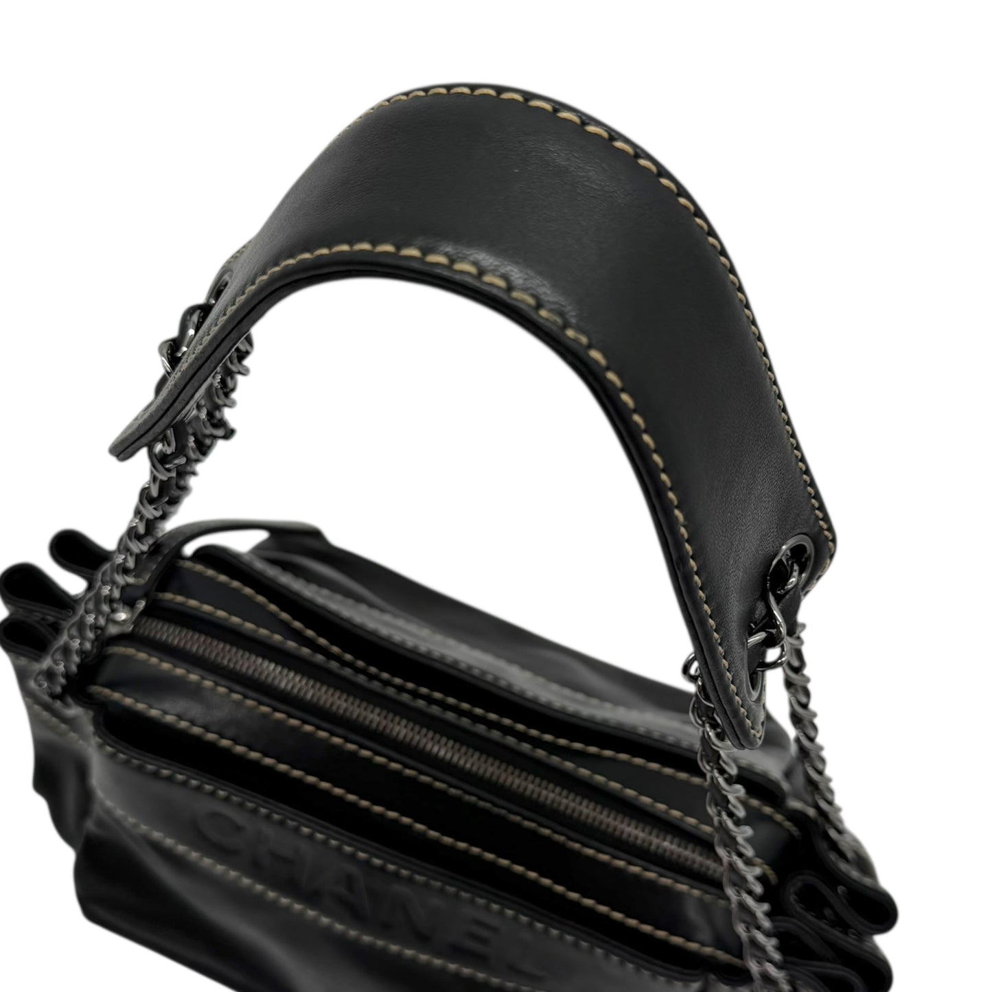 Chanel Black Lambskin LAX Accordion Shoulder Bag 2004-05 - Outfit Repeater