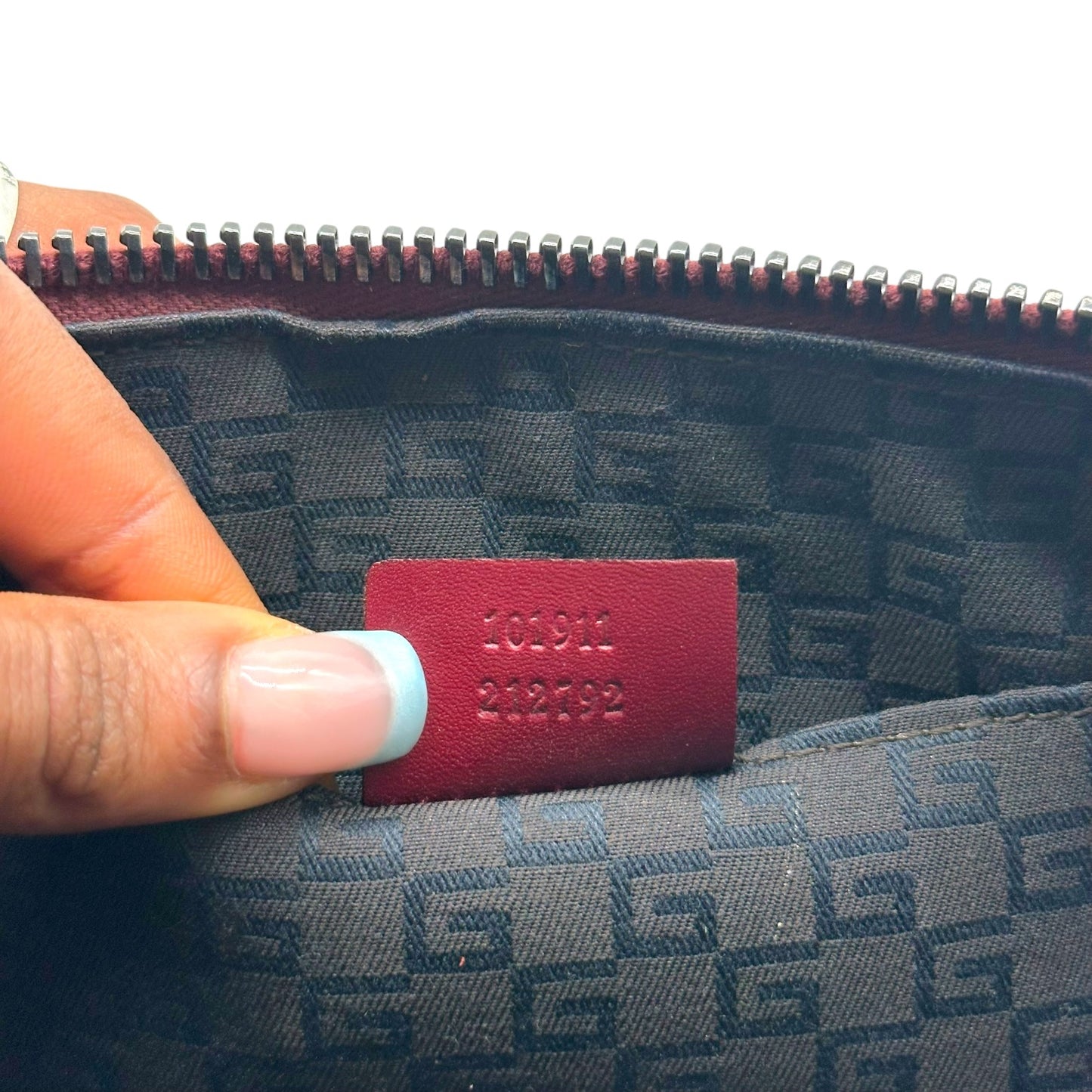 Gucci Burgundy Leather Clutch Bag With Whipstitch Detail