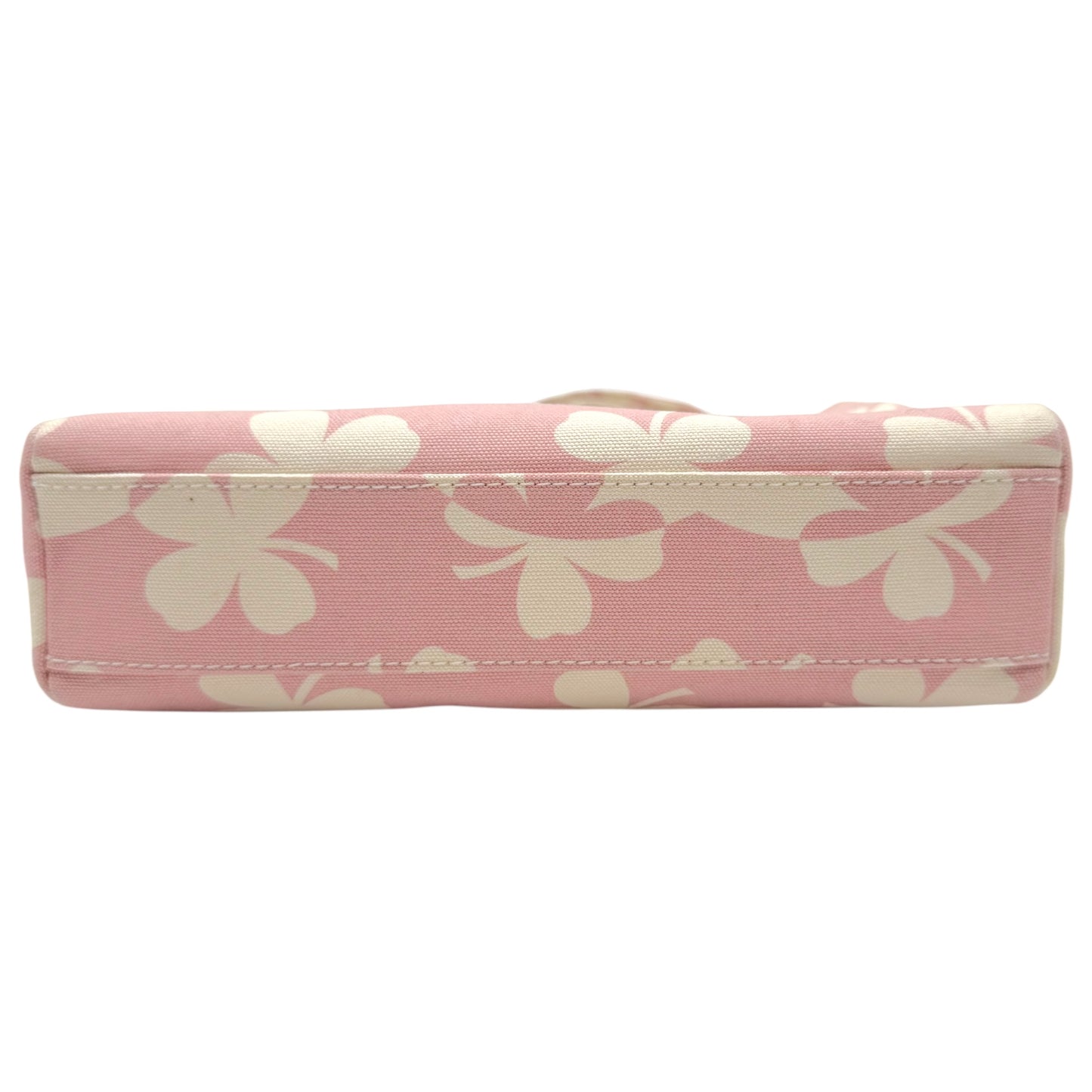Chanel Pink & White Clover Canvas Printed Shoulder Bag 2004-2005 - Outfit Repeater