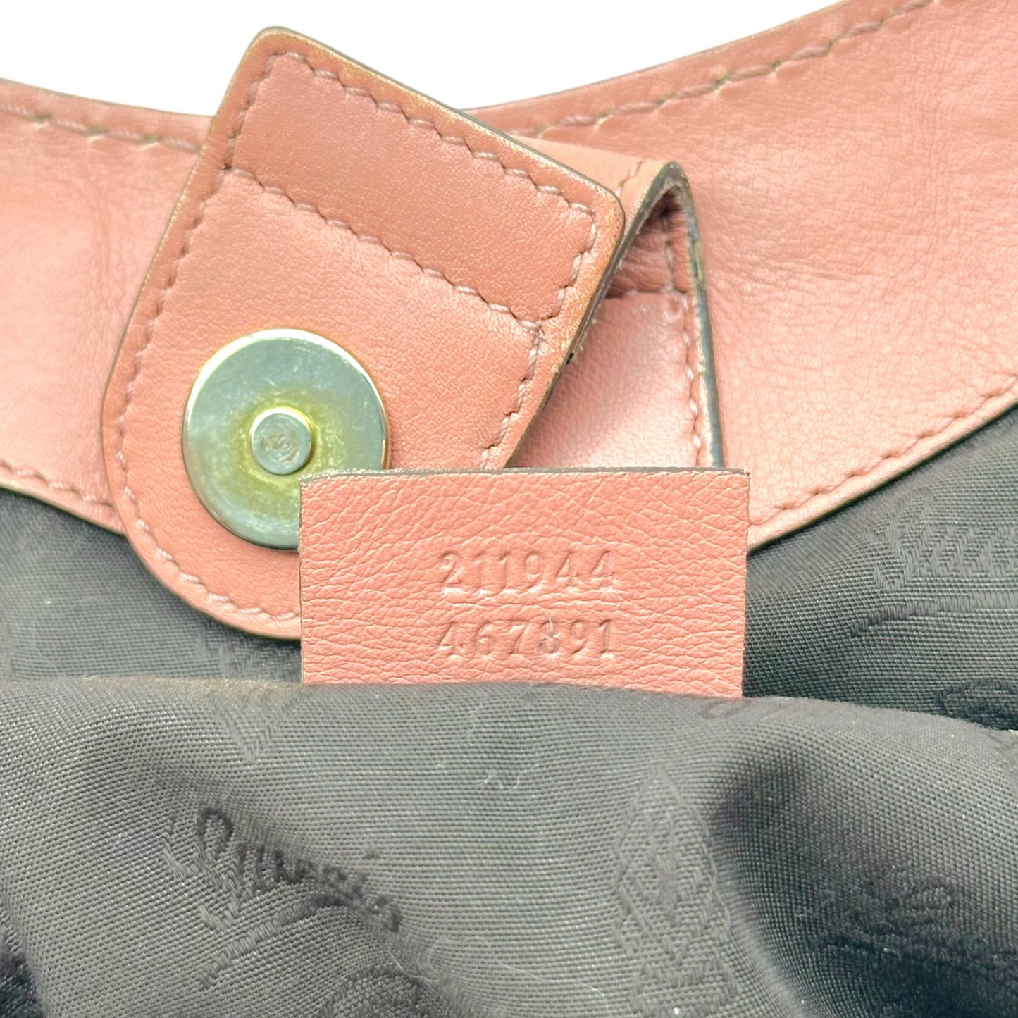 Gucci Small Sukey Shoulder Bag Dusty Rose Pink Leather