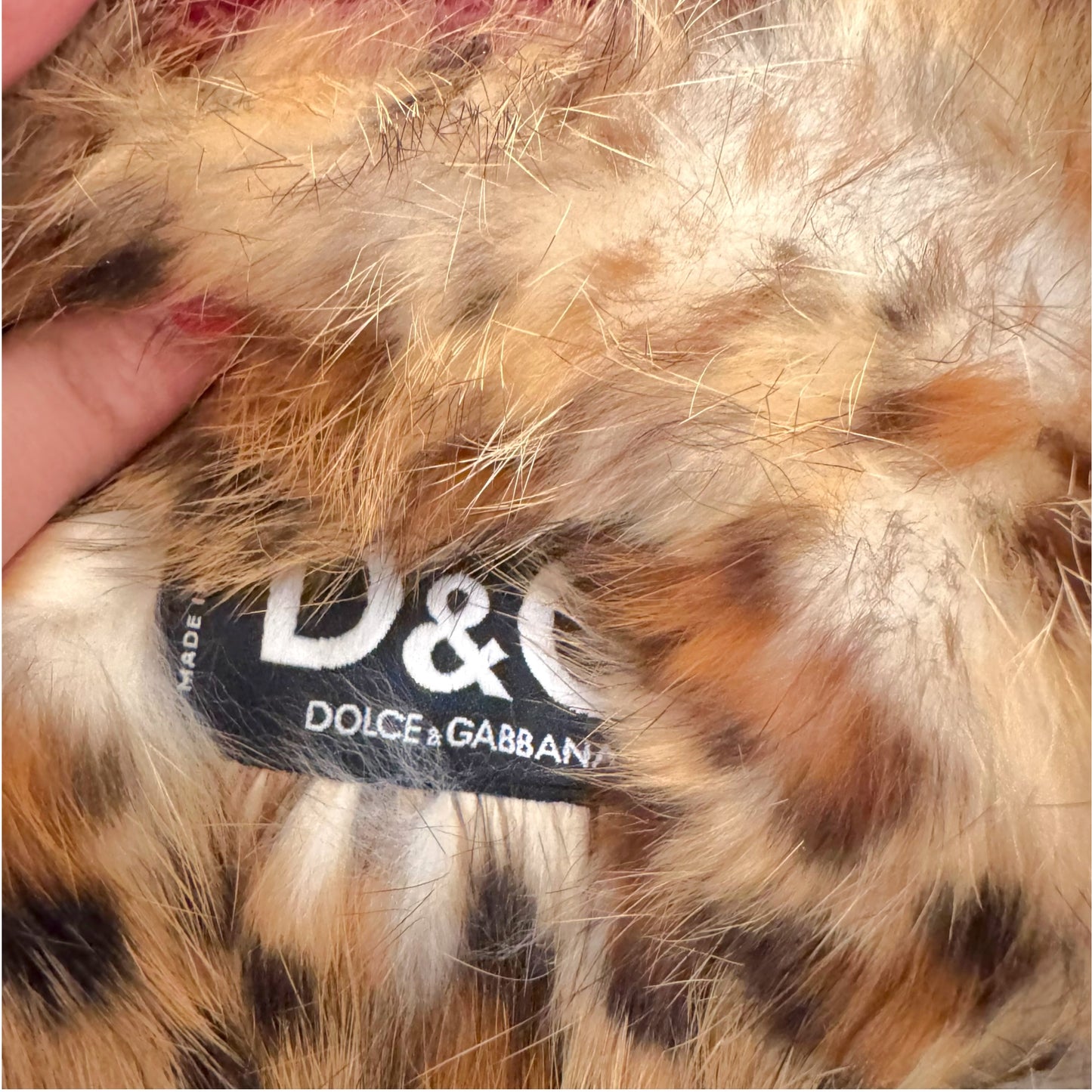 D&G Dolce & Gabbana Red Distressed Patent Leopard Rabbit Fur Lined Crop Moto Jacket