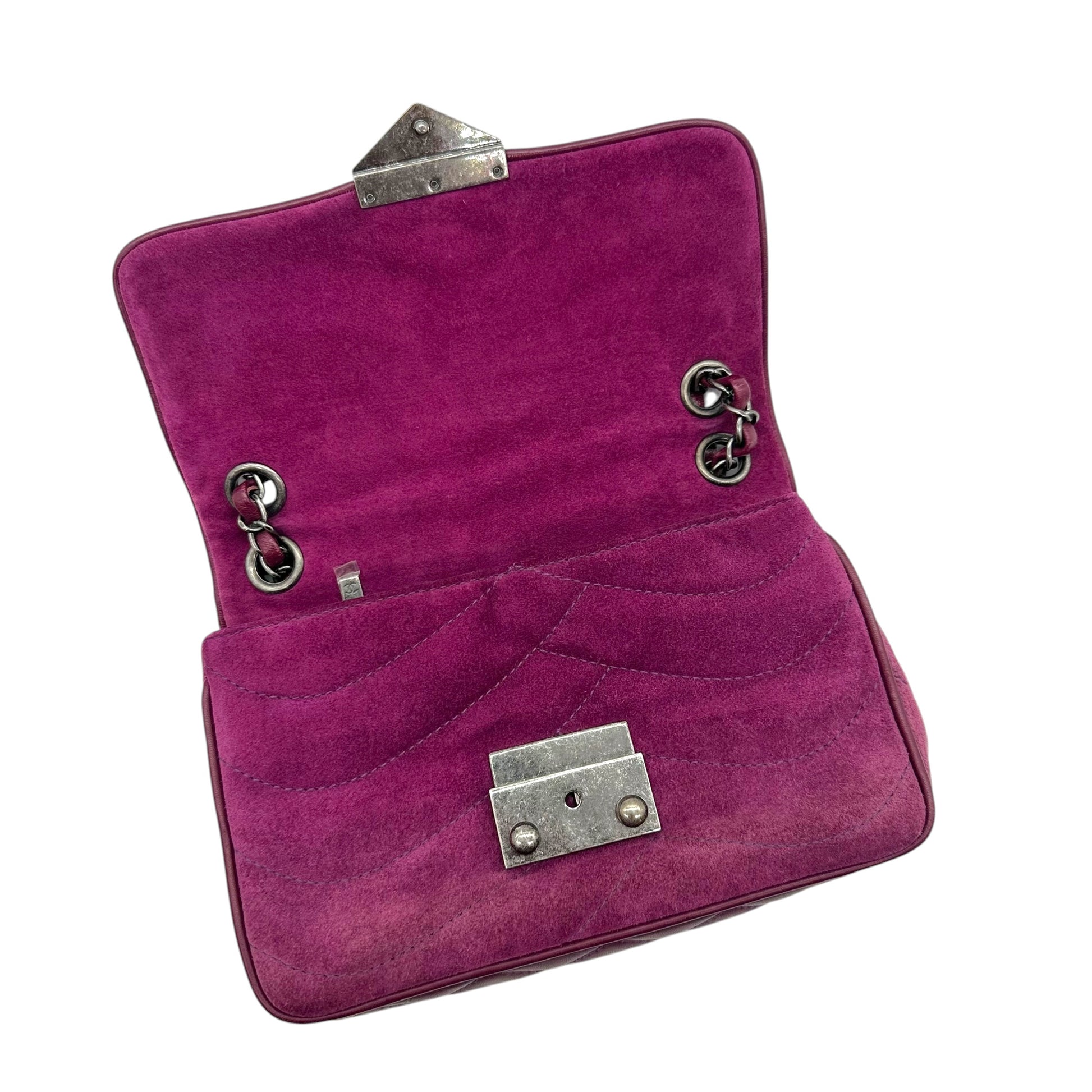 Chanel Small Flap Shoulder Bag Purple Suede Leather