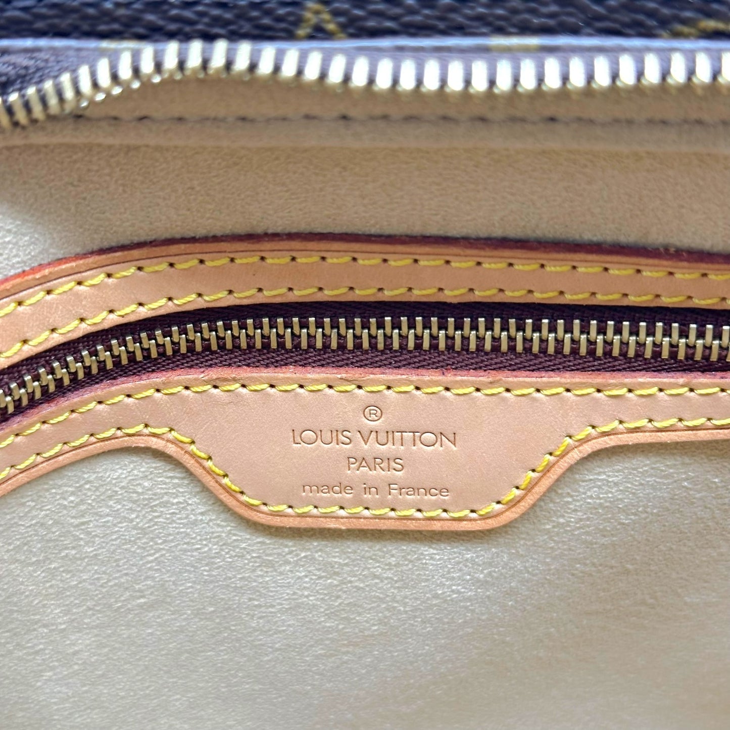 Louis Vuitton Classic Monogram Looping MM Shoulder Bag
