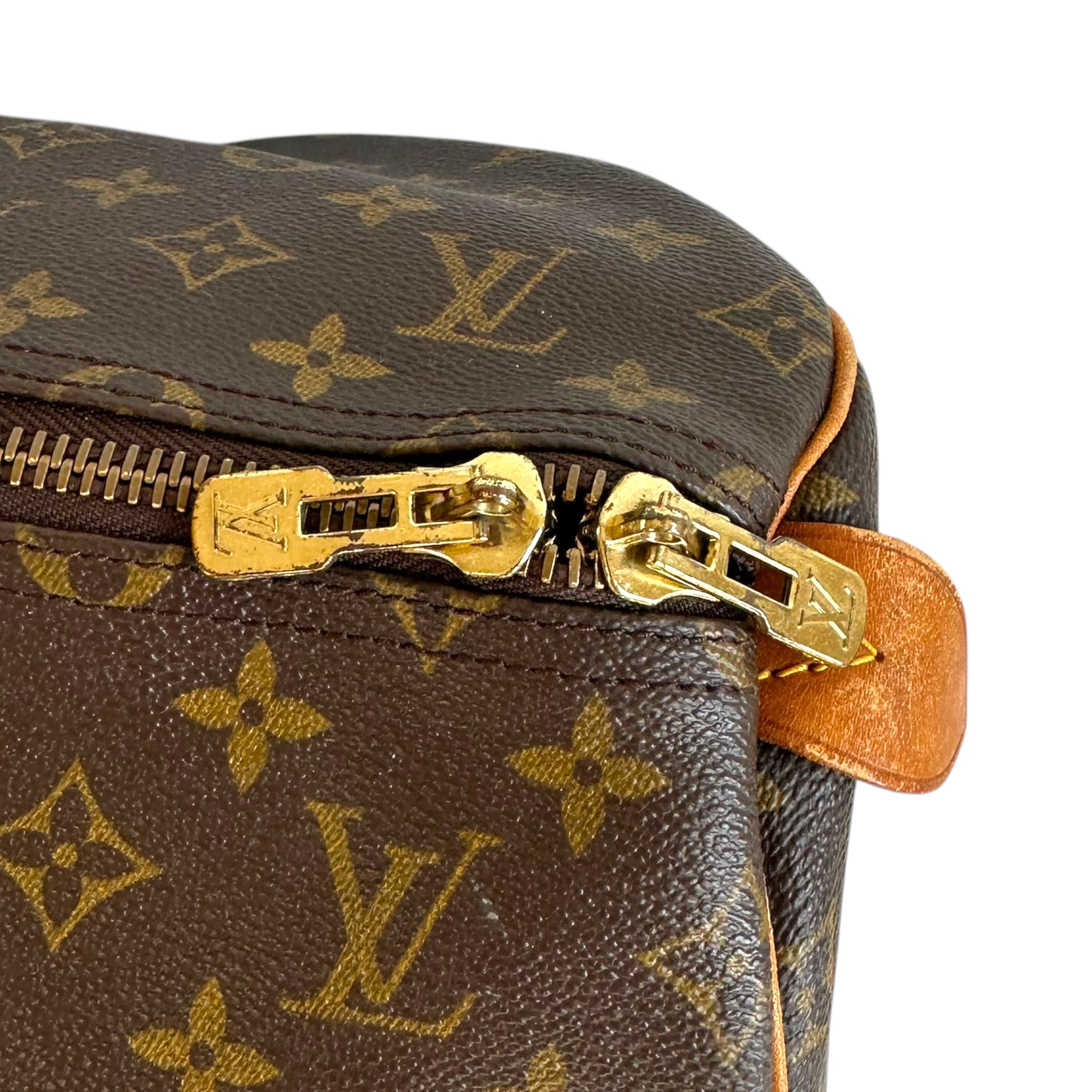 Louis Vuitton Monogram Canvas Keepall 55 Duffle Bag - Outfit Repeater