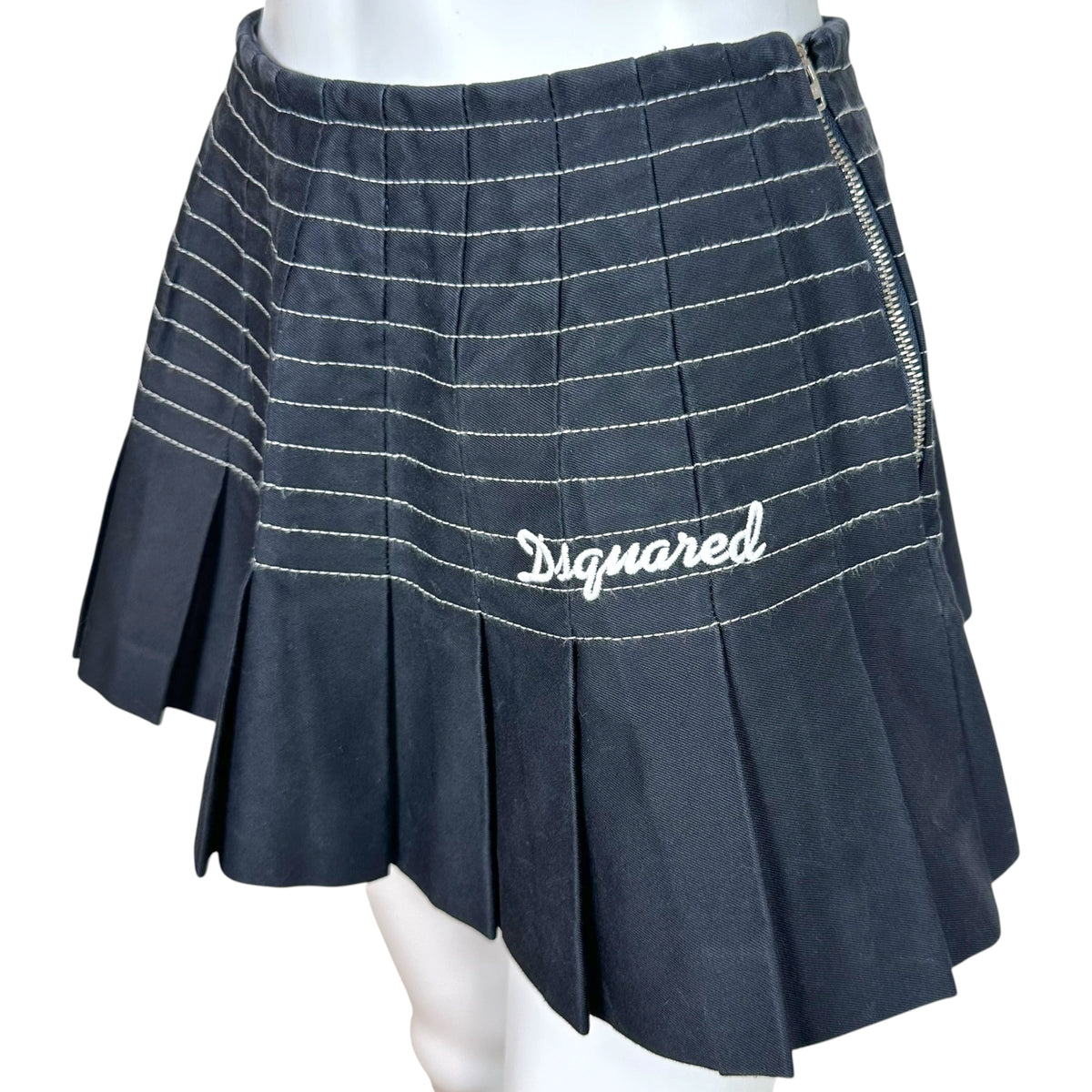 Dsquared2 Black White Contrast Stitch Pleated Mini Skirt
