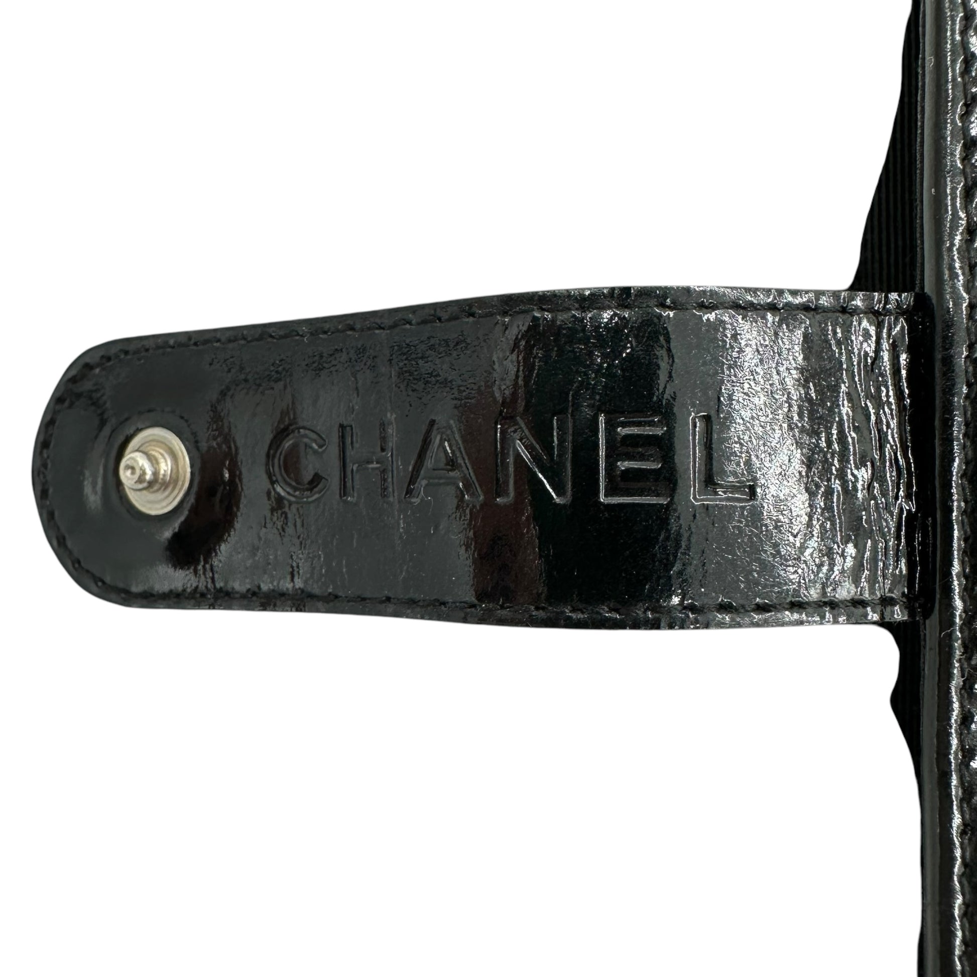 Chanel Multicolor Fringe Trim Shoulder Bag - Outfit Repeater