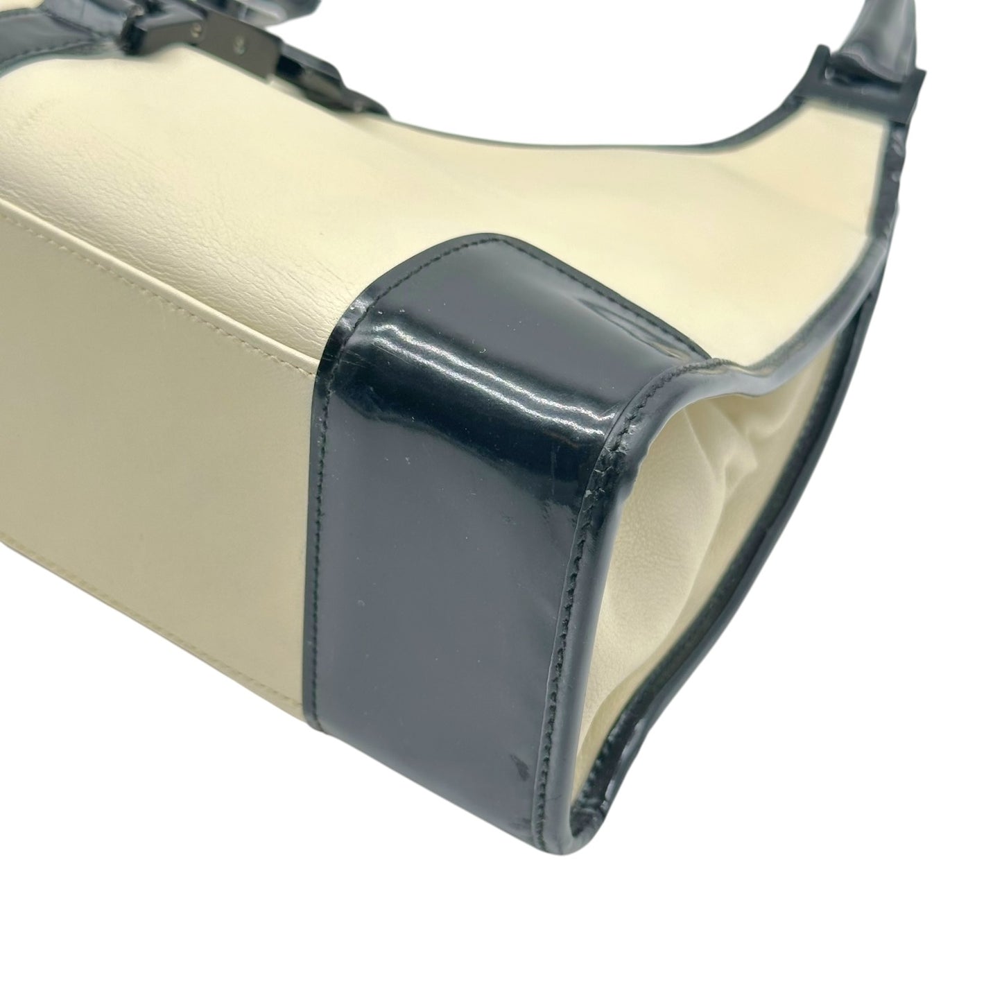 Gucci Black & Ivory Patent Leather Jackie Bag