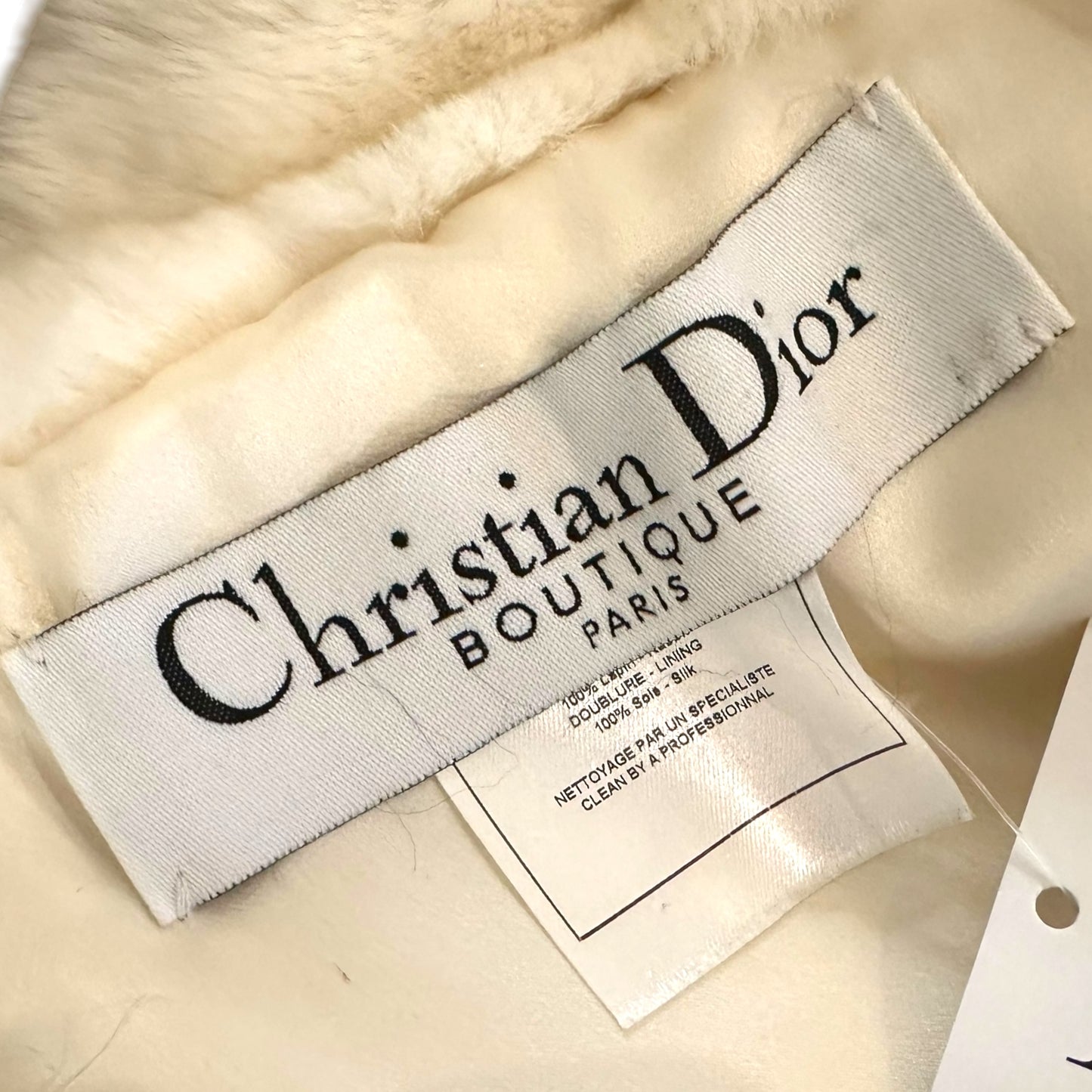 Christian Dior Logo Chain White Rabbit Fur Stole RARE - Outfit Repeater