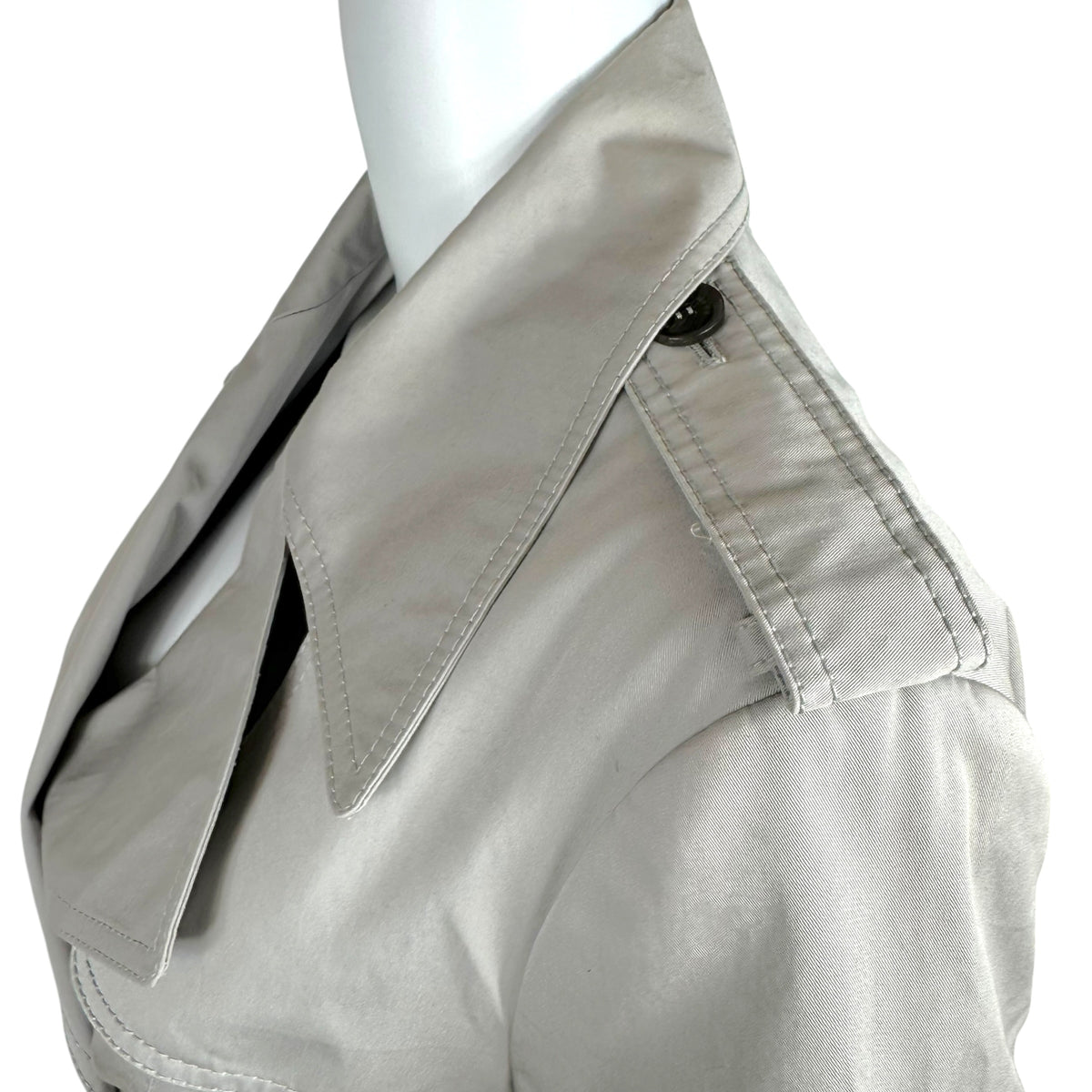 Gucci Light Gray Trench Coat with Gold GG Logo Belt