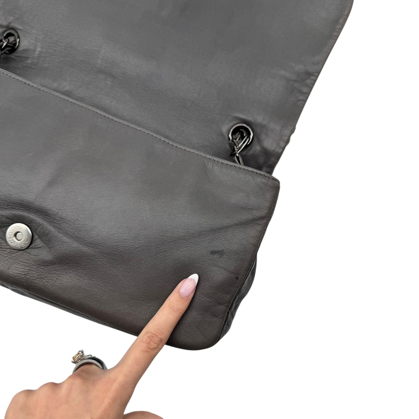 Chanel Gray & Black Studded CC Logo Lambskin Shoulder Bag 2008-09 - Outfit Repeater