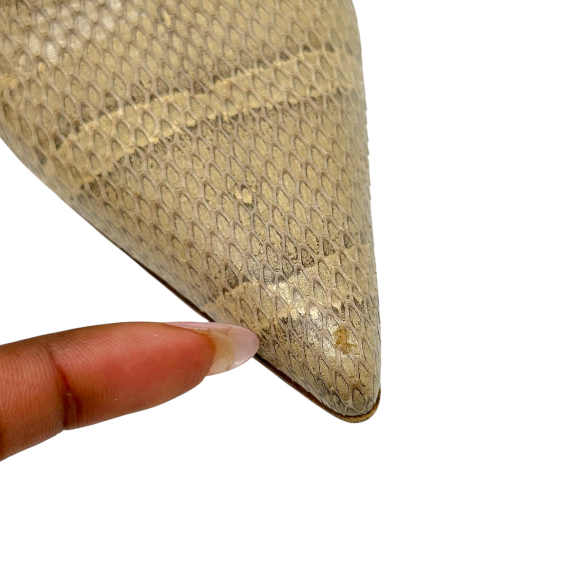 Gucci Ivory Snakeskin Bamboo Heel Pointed Toe Pumps