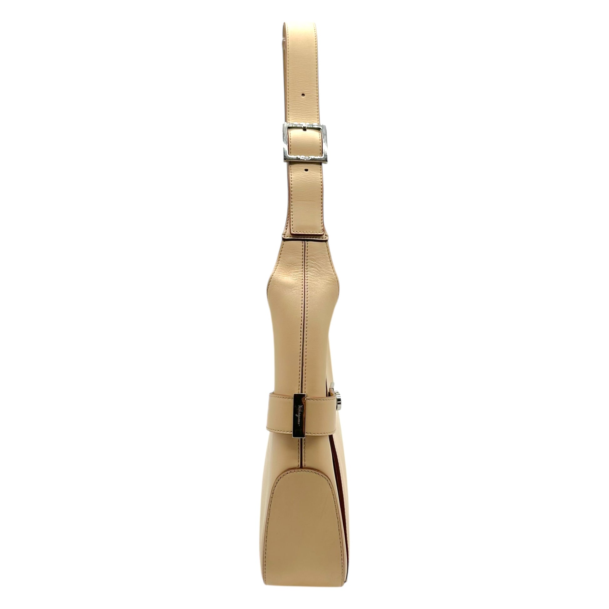 Salvatore Ferragamo Ivory Leather Gancini Shoulder Bag