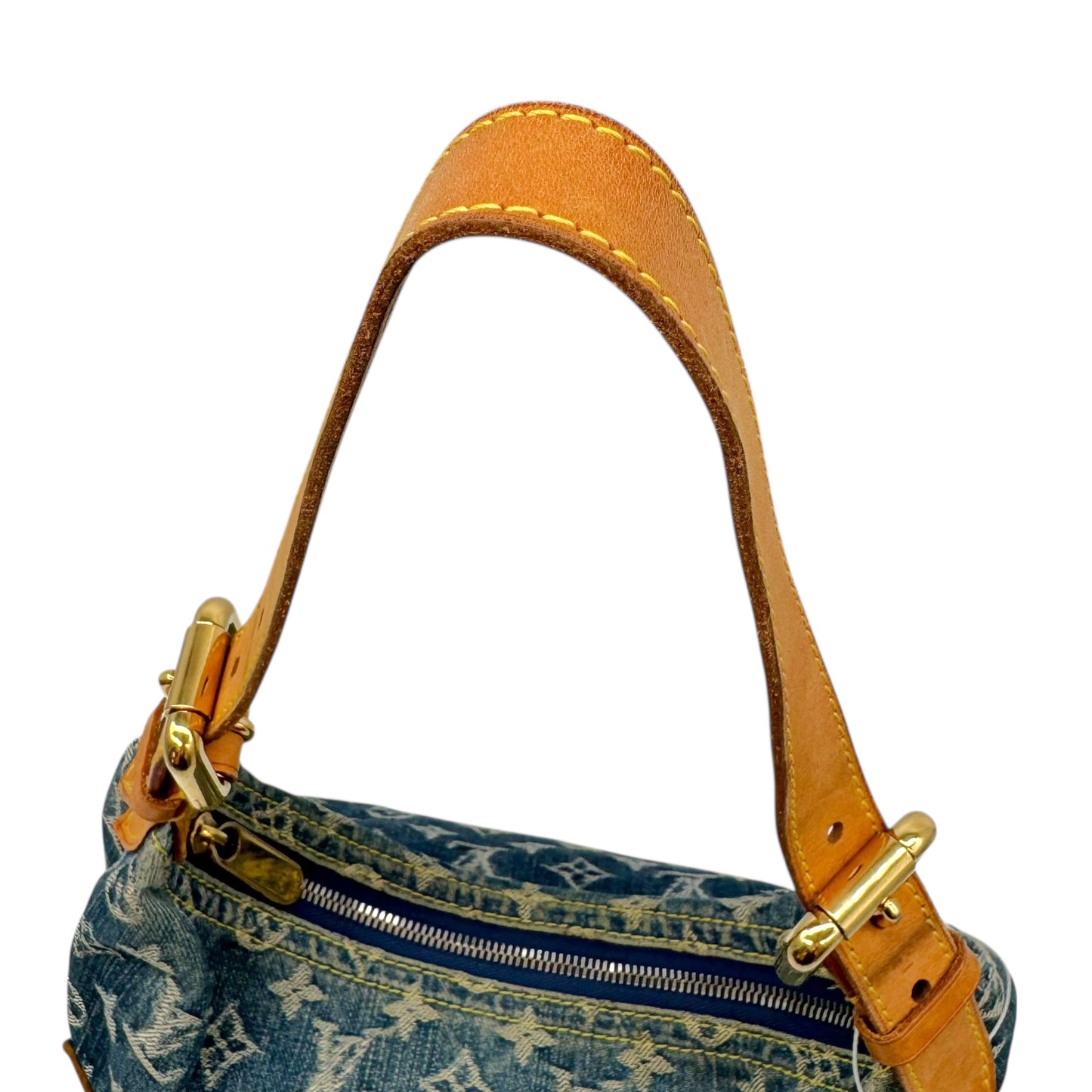 Louis Vuitton Blue Denim Monogram Baggy Gm Shoulder Bag - Outfit Repeater