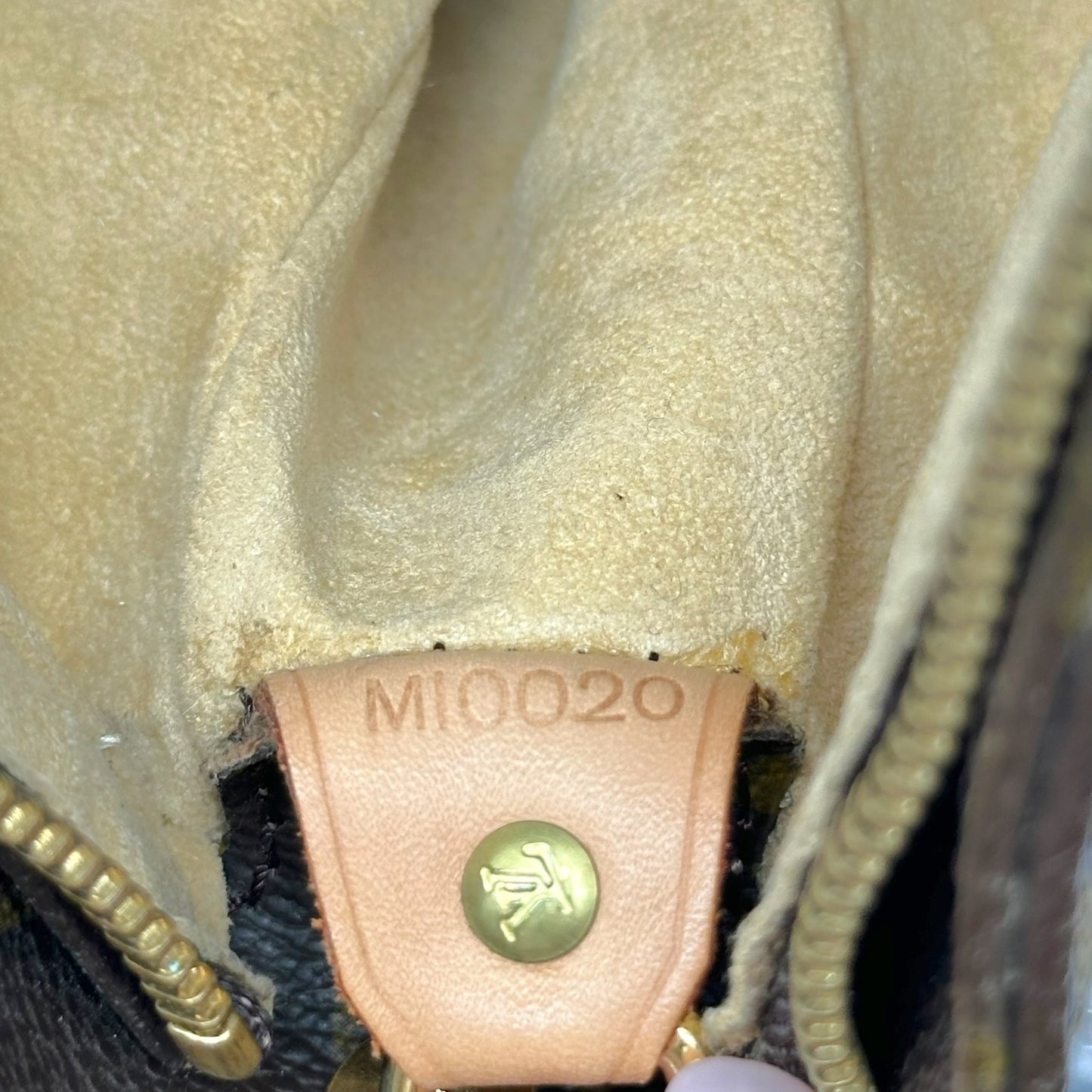 Louis Vuitton Classic Monogram Looping GM Hobo Shoulder Bag