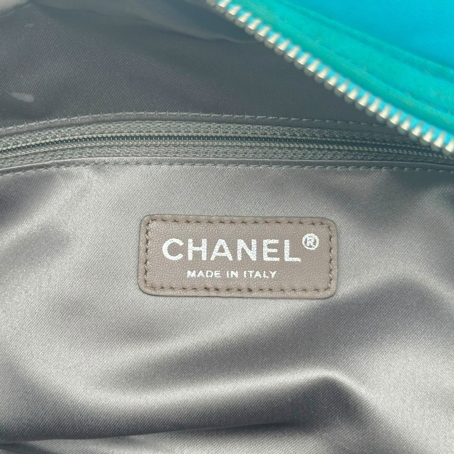 Chanel Shoulder Bag Turquoise Matelasse Bubble Quilt