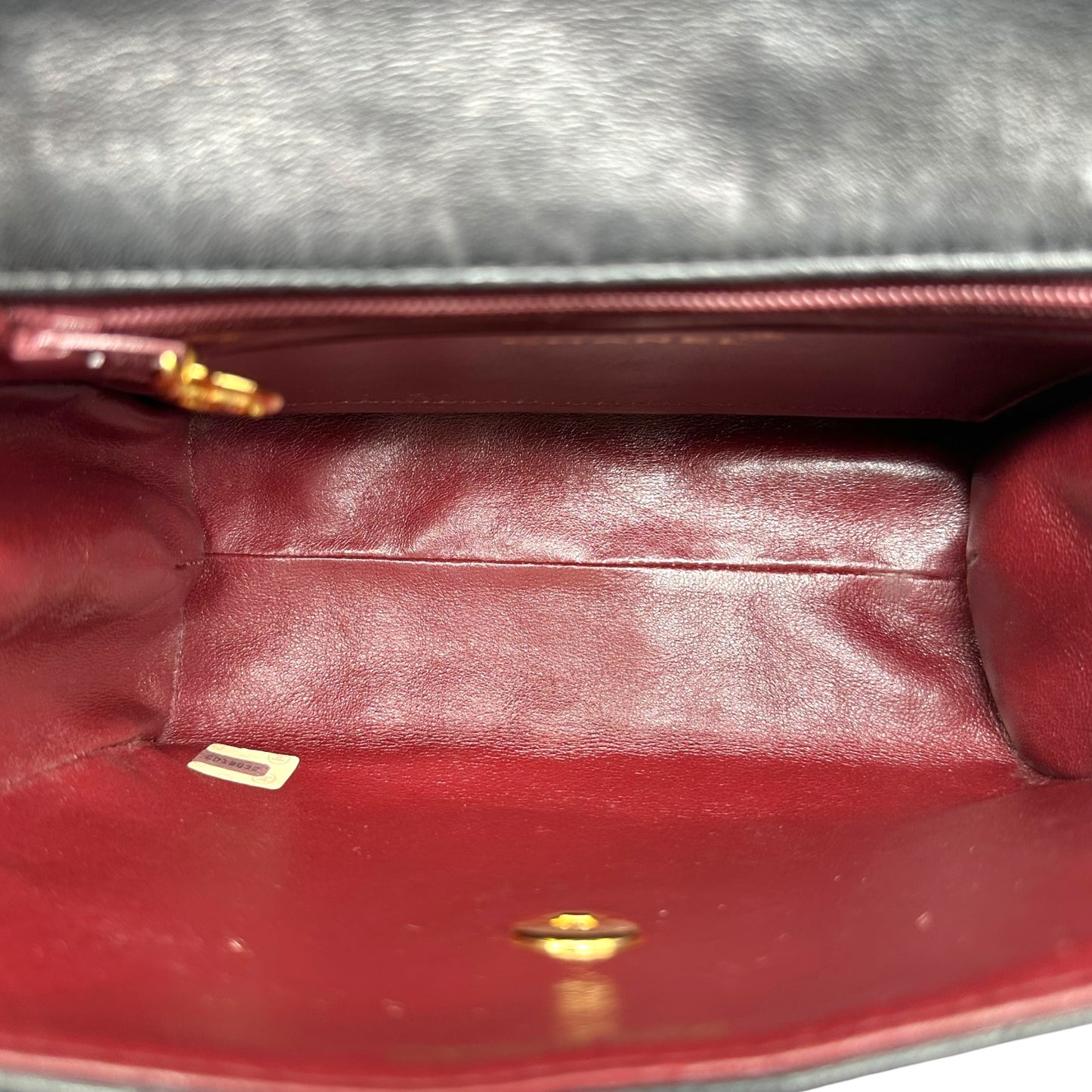 Chanel Black Lambskin Vertical Quilted Crossbody Bag 1991-94