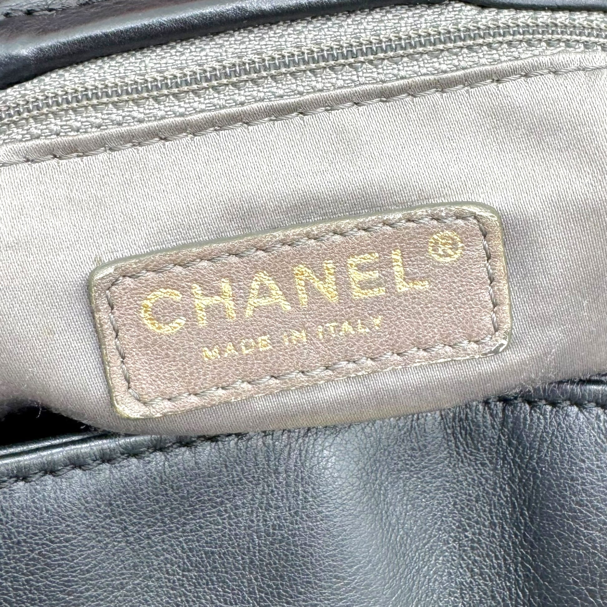 Chanel Black Studded CC Logo Accordion Shoulder Bag 2008-09 - Outfit Repeater