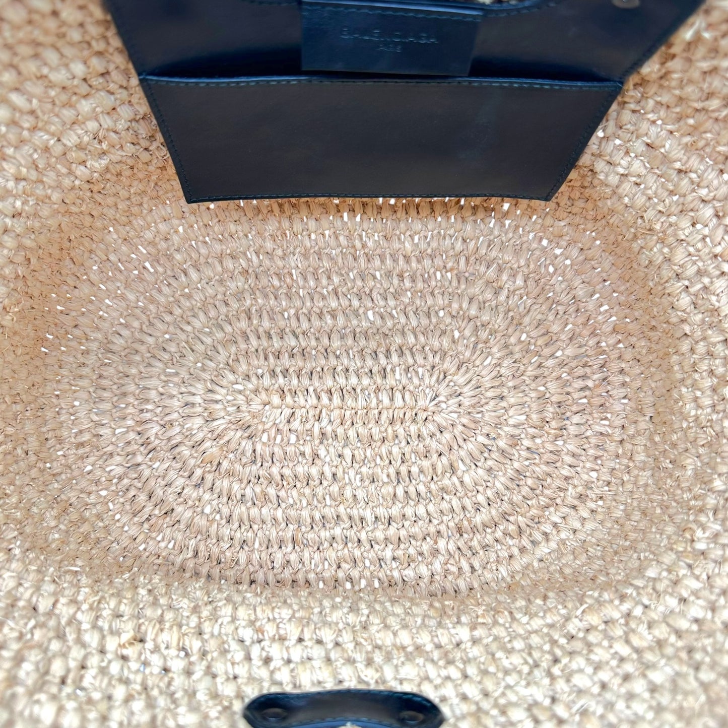 Balenciaga Beach Tote Bag Raffia Black Leather