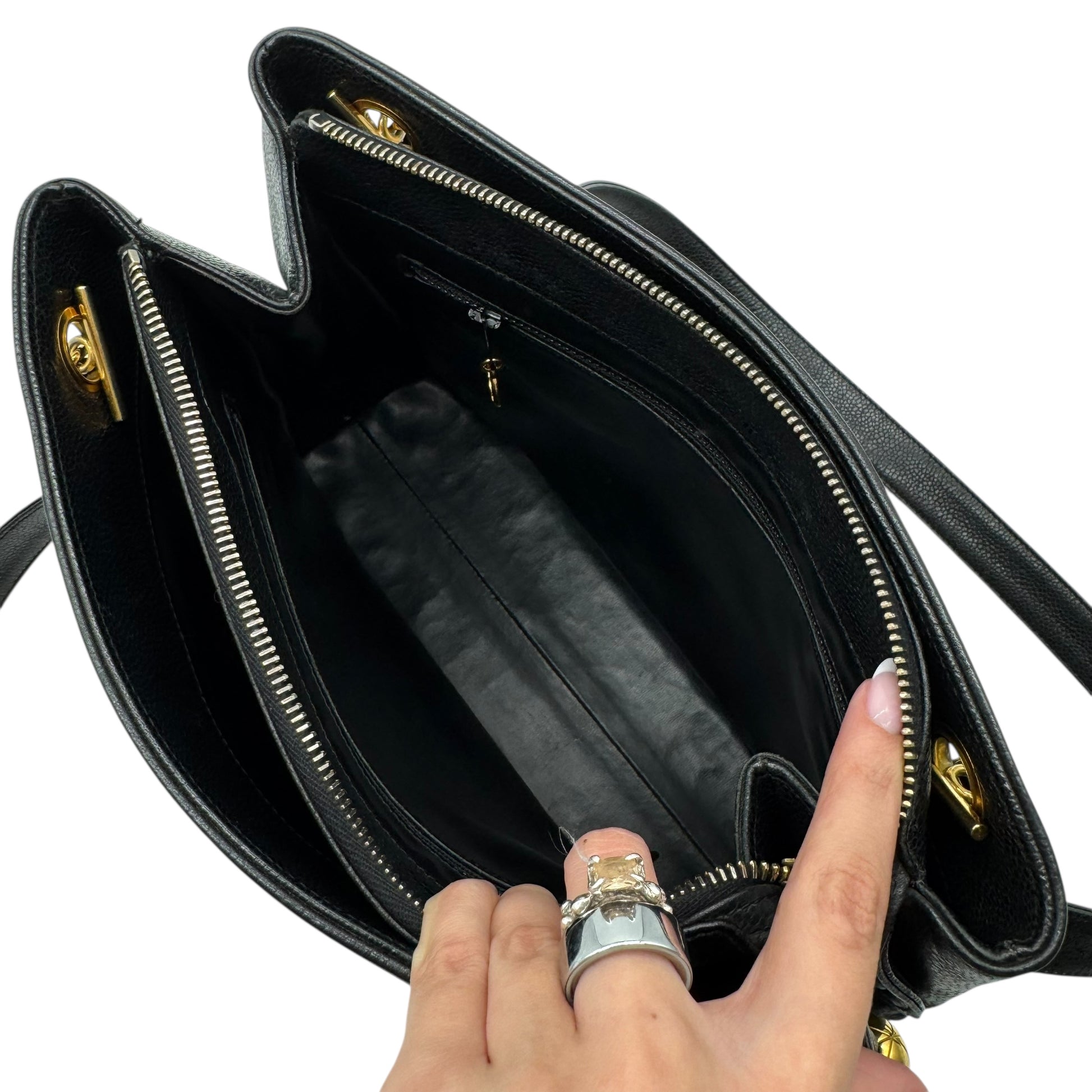 Chanel Black Caviar Leather Big CC Logo Tote Bag 1991-1994 - Outfit Repeater