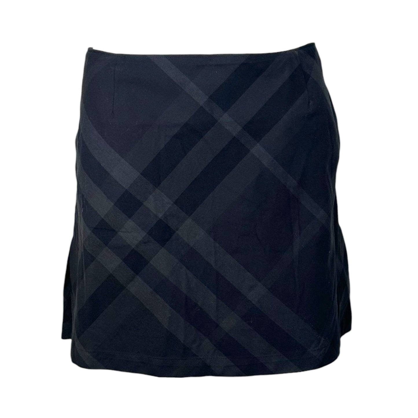 Burberry Golf Line Dark Gray / Black Nova Check Plaid A-Line Mini Skirt - Outfit Repeater