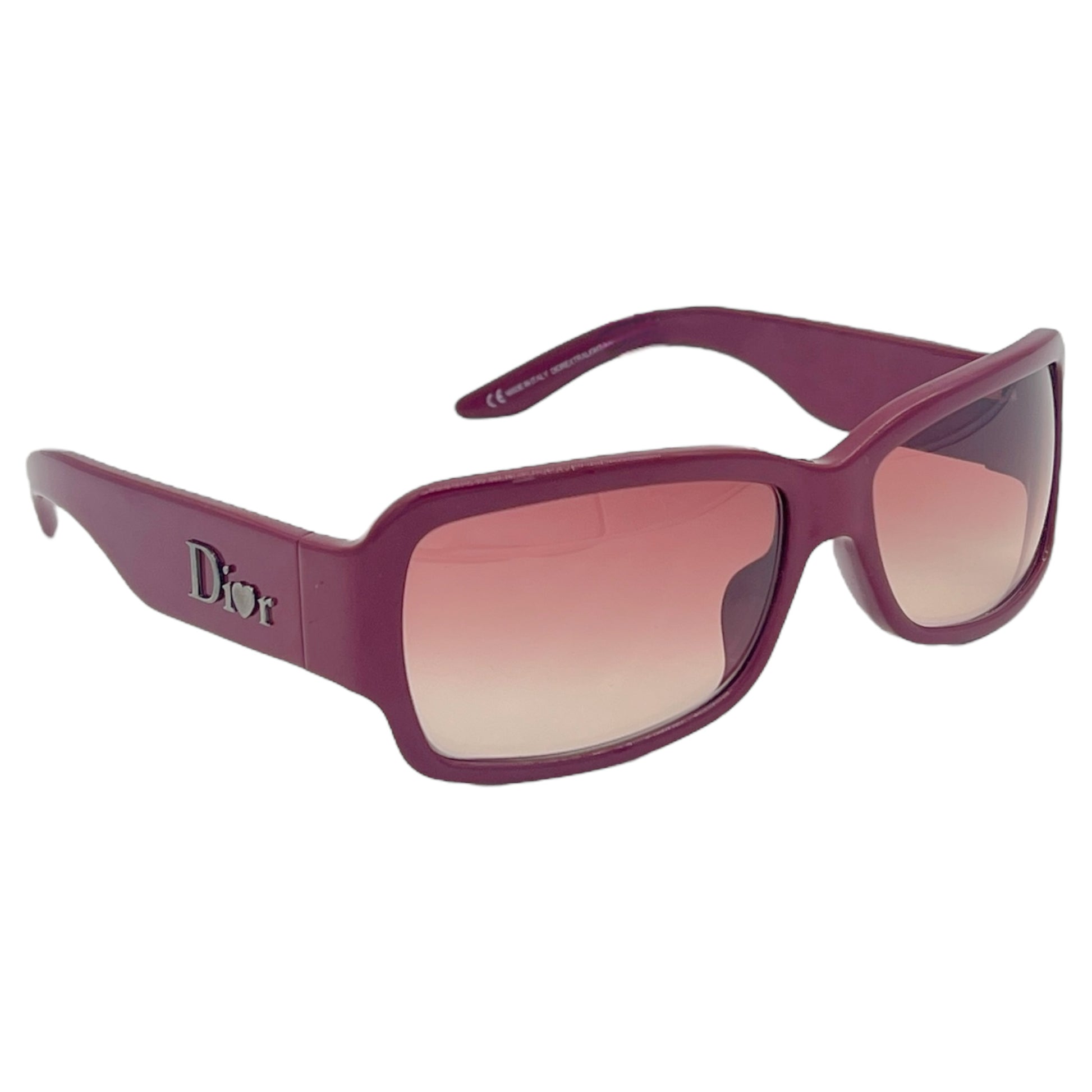 Christian Dior DiorExtraLight Red Heart Logo Sunglasses - Outfit Repeater