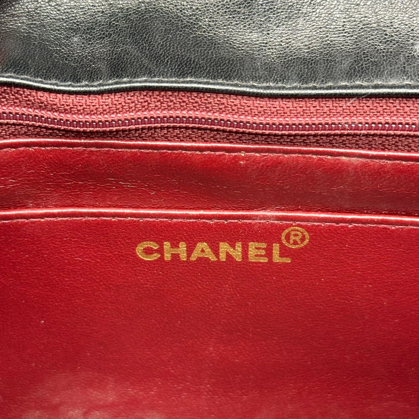 Chanel Black Lambskin Vertical Quilted Crossbody Bag 1991-94