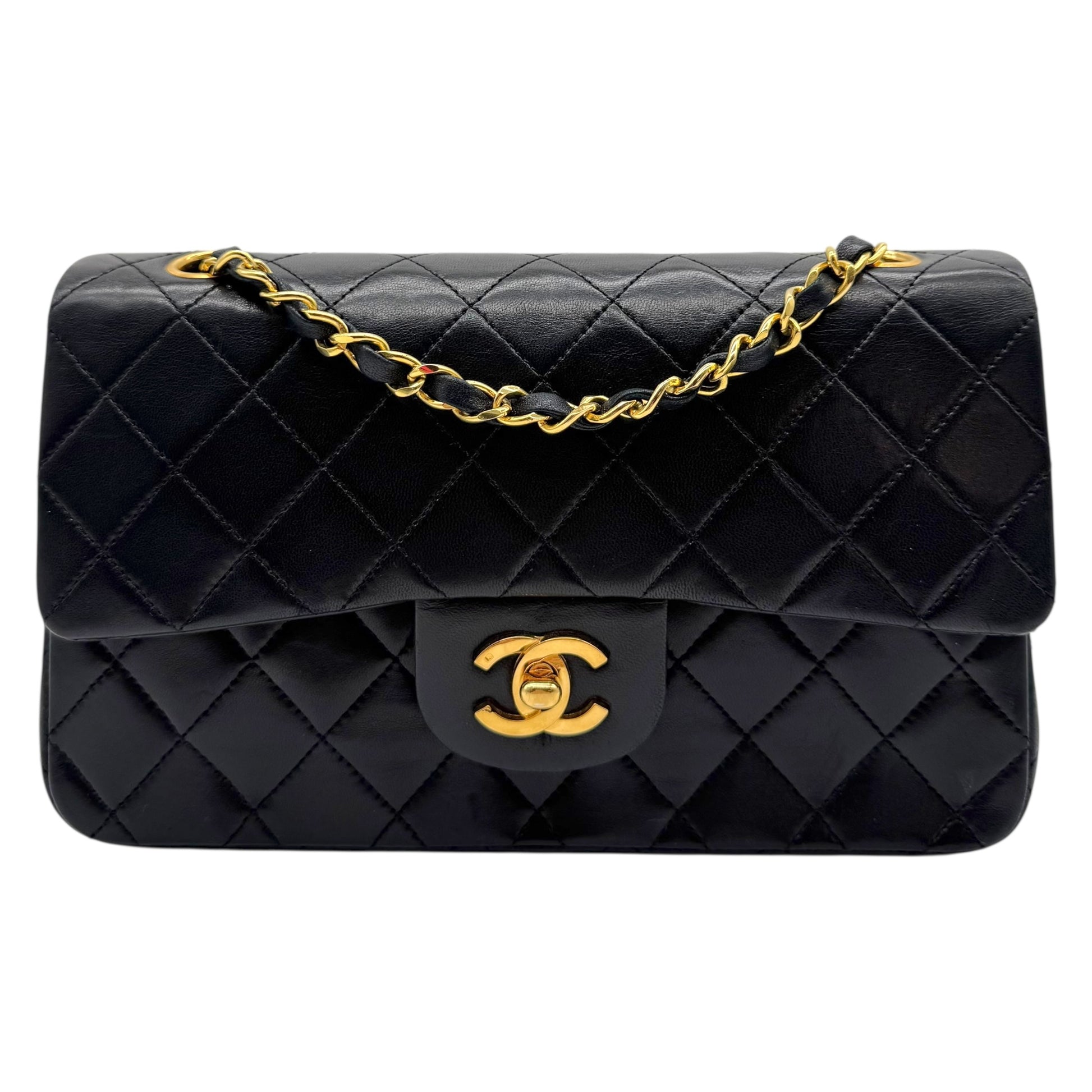 Chanel Black Matelasse Lambskin Small Classic Flap Bag 1989-91 - Outfit Repeater