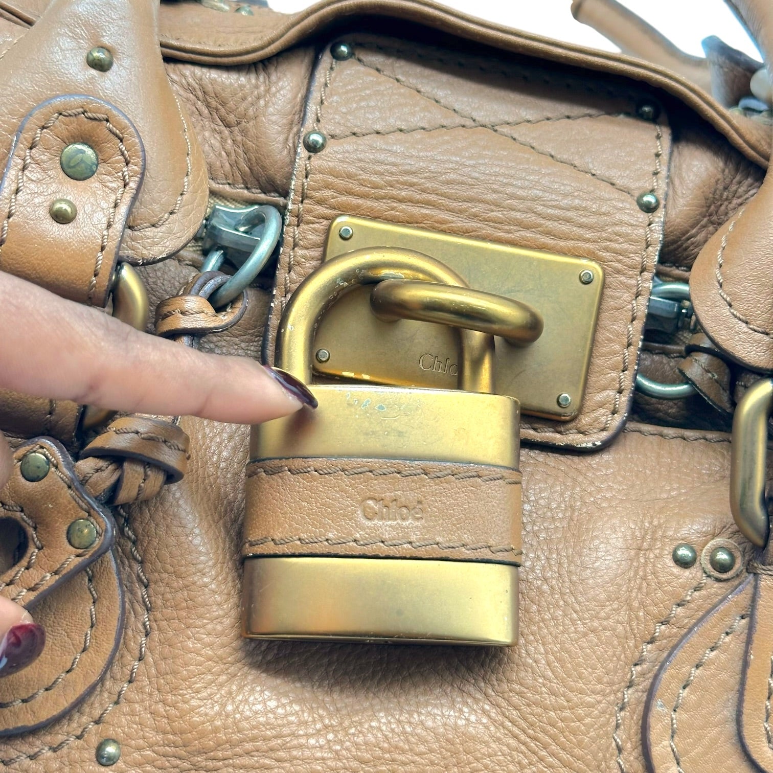 Chloé Brown Leather Shoulder Bag with Padlock Detail