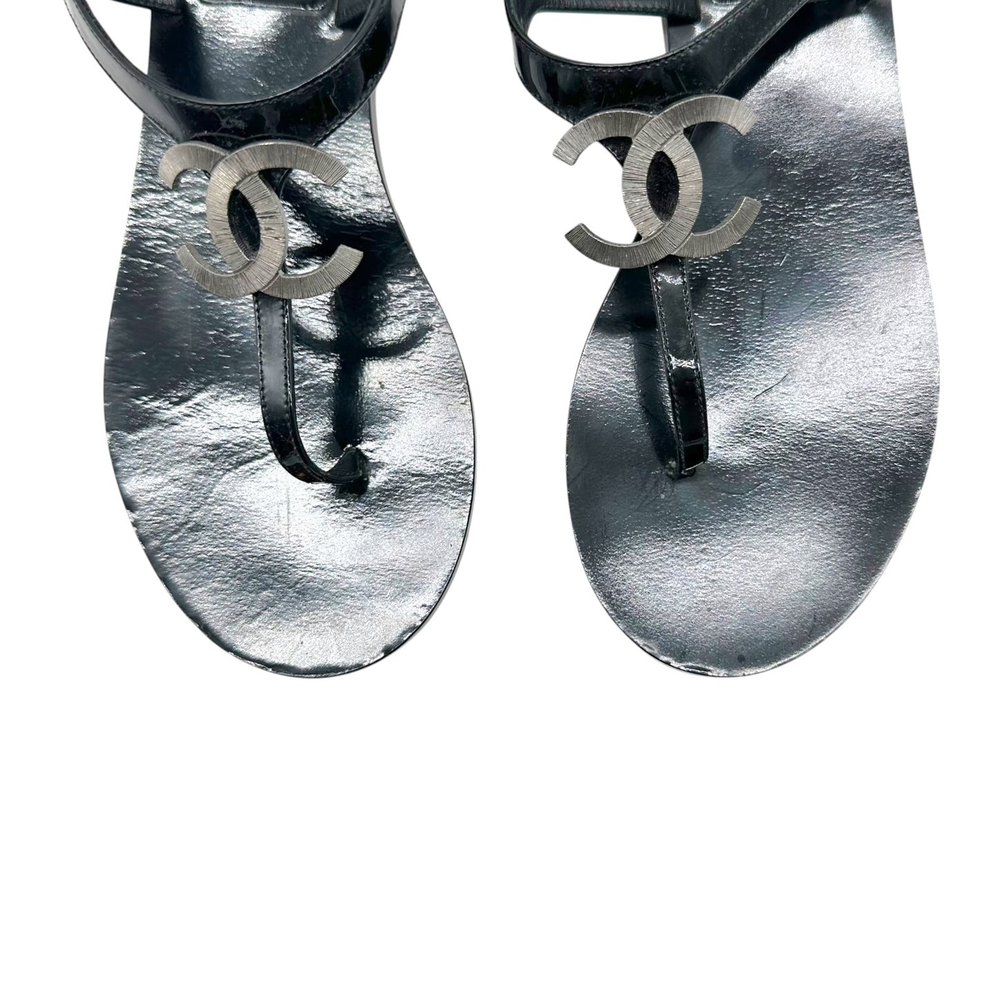 Chanel Black Patent Leather CC Logo Thong Sandals