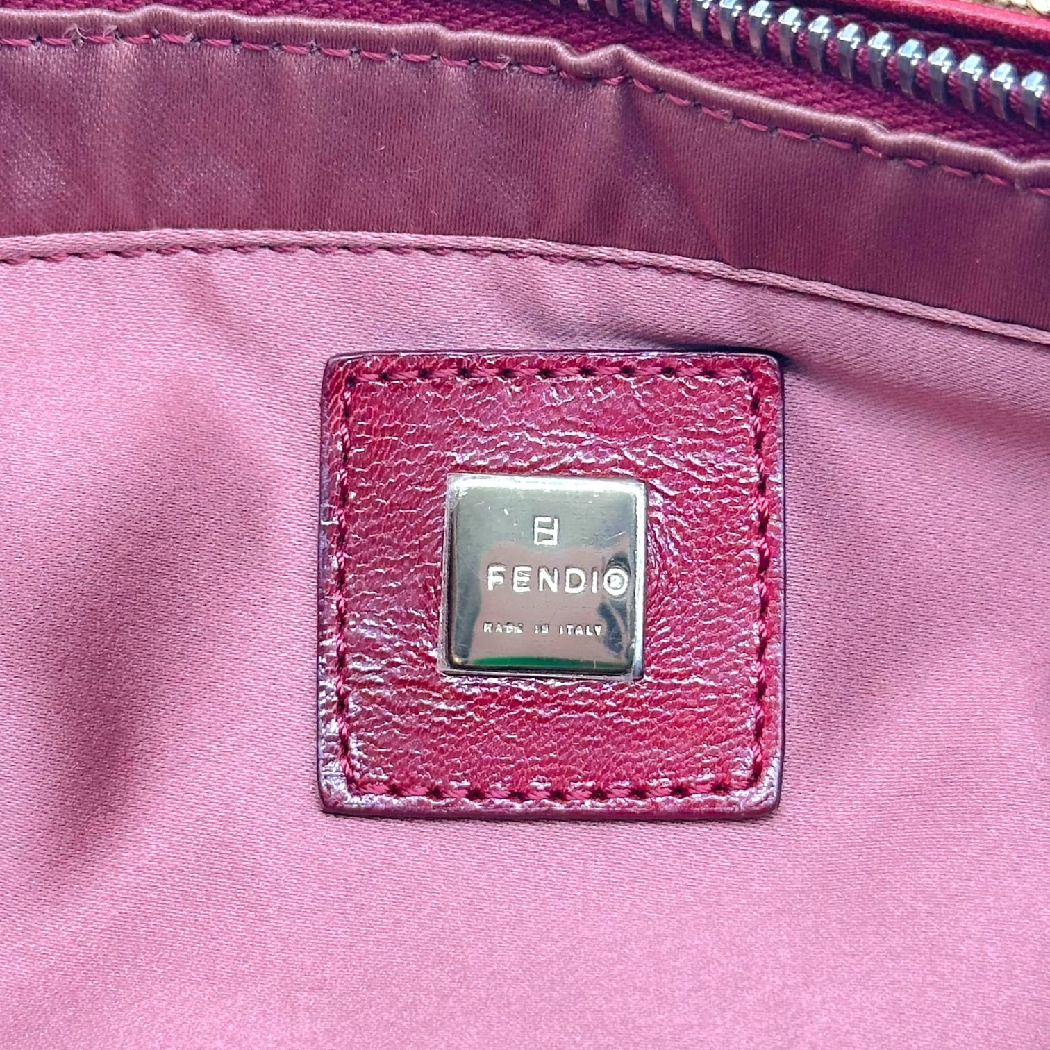 Fendi Shoulder Pochette Bag Burgundy Leather Raffia