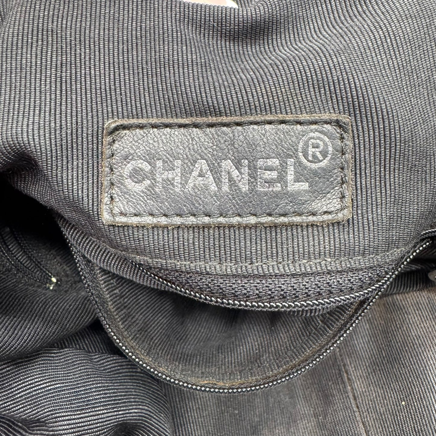 Chanel Black Matelasse Quilted Lambskin Oversized Ring Handle Hobo 1994-96] - Outfit Repeater