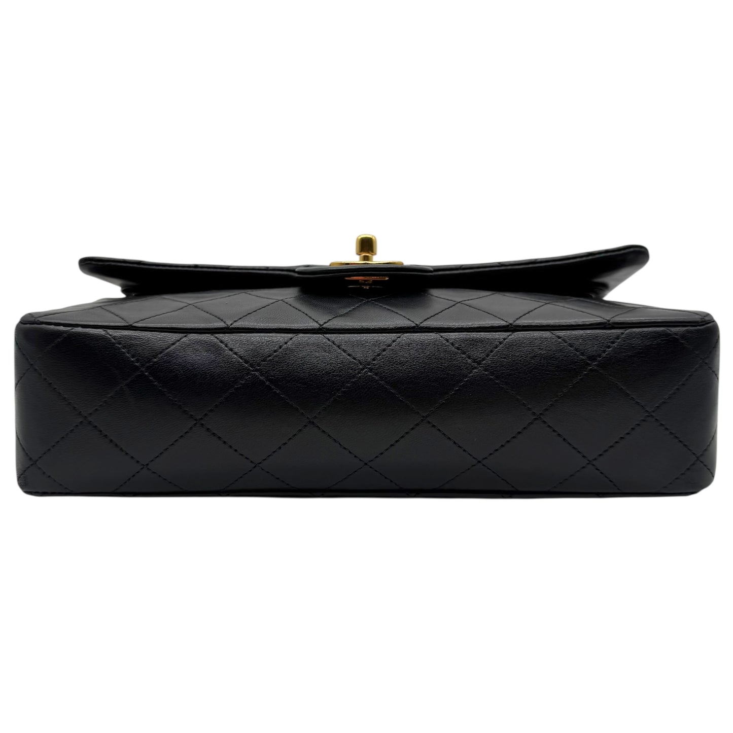Chanel Black Lambskin Matelasse Quilted Classic Medium Double Flap Bag 1989-1991 - Outfit Repeater