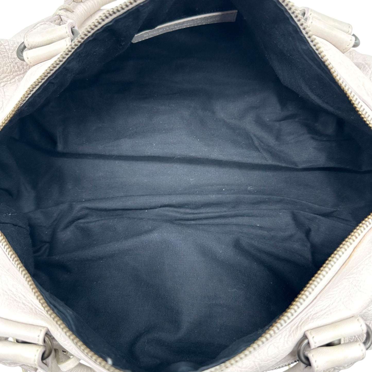 Balenciaga White City Twiggy Bag - Outfit Repeater