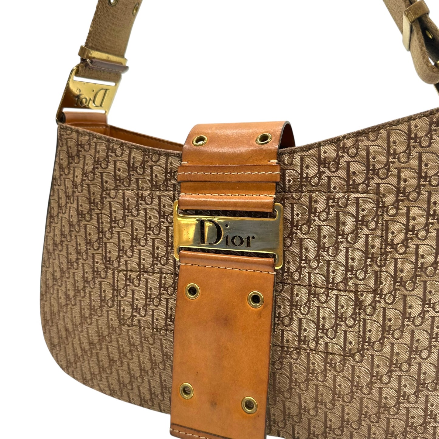 Christian Dior Street Chic Tan Monogram Trotter Columbus Shoulder Bag - Outfit Repeater