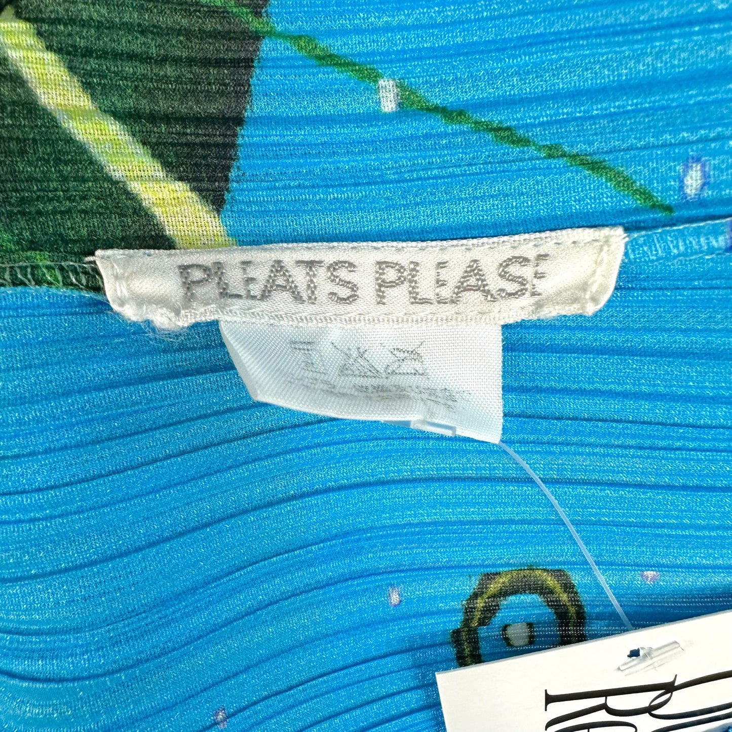 Issey Miyake Pleats Please x Tadanori Yokoo 'Indian / Space' Blue Printed Pleated Tank