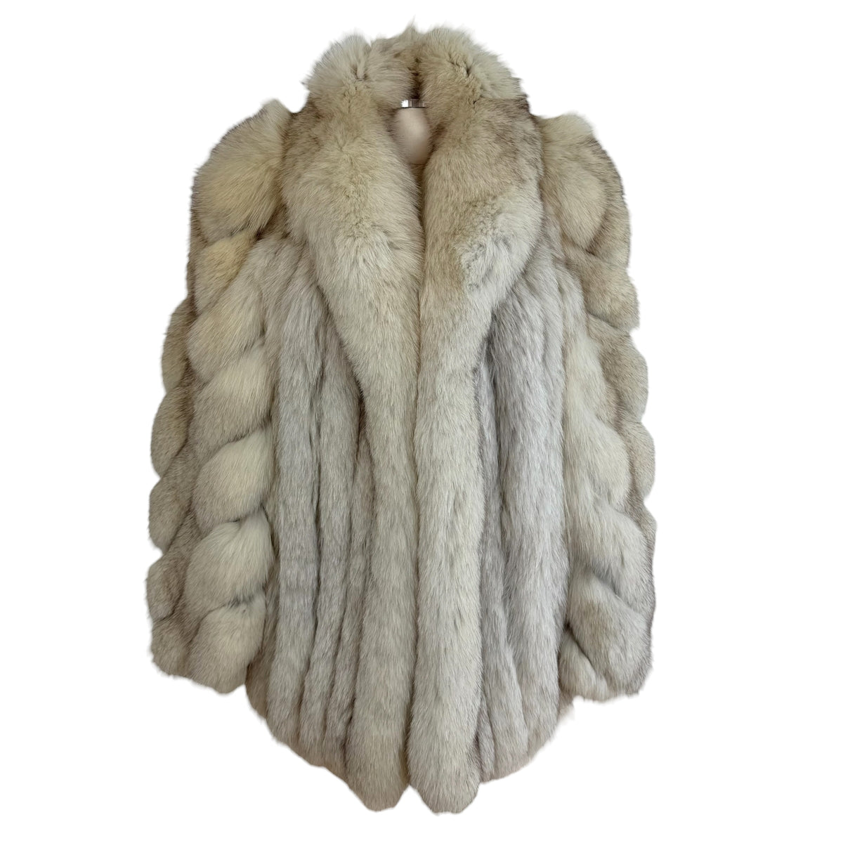 Saga Fox Blue Fox Fur Coat Ivory Voluminous 1990s