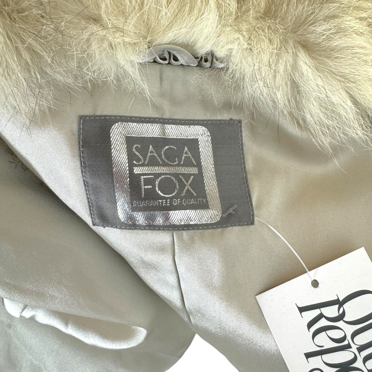 Saga Fox Silver Fox Fur Coat Ivory Gray 1990s Vintage