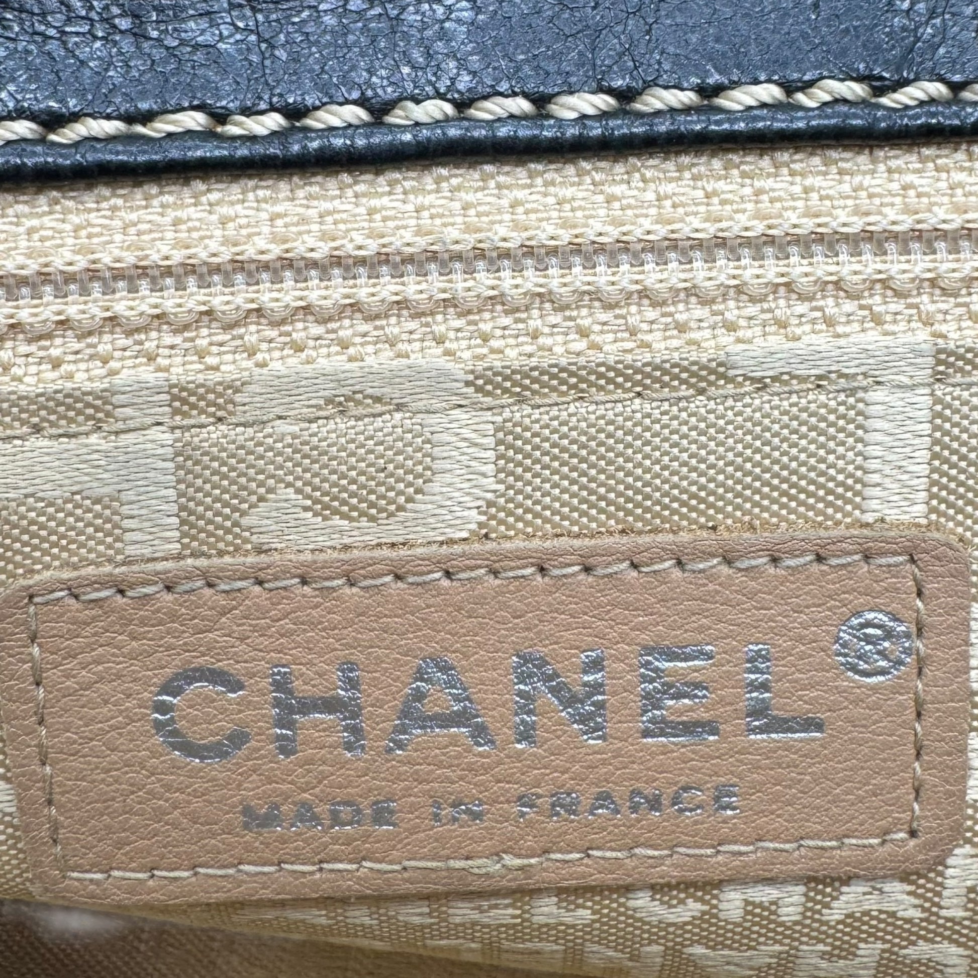Chanel Black Lambskin Wild Stitch Quilted Shoulder Bag 2003-2004 - Outfit Repeater